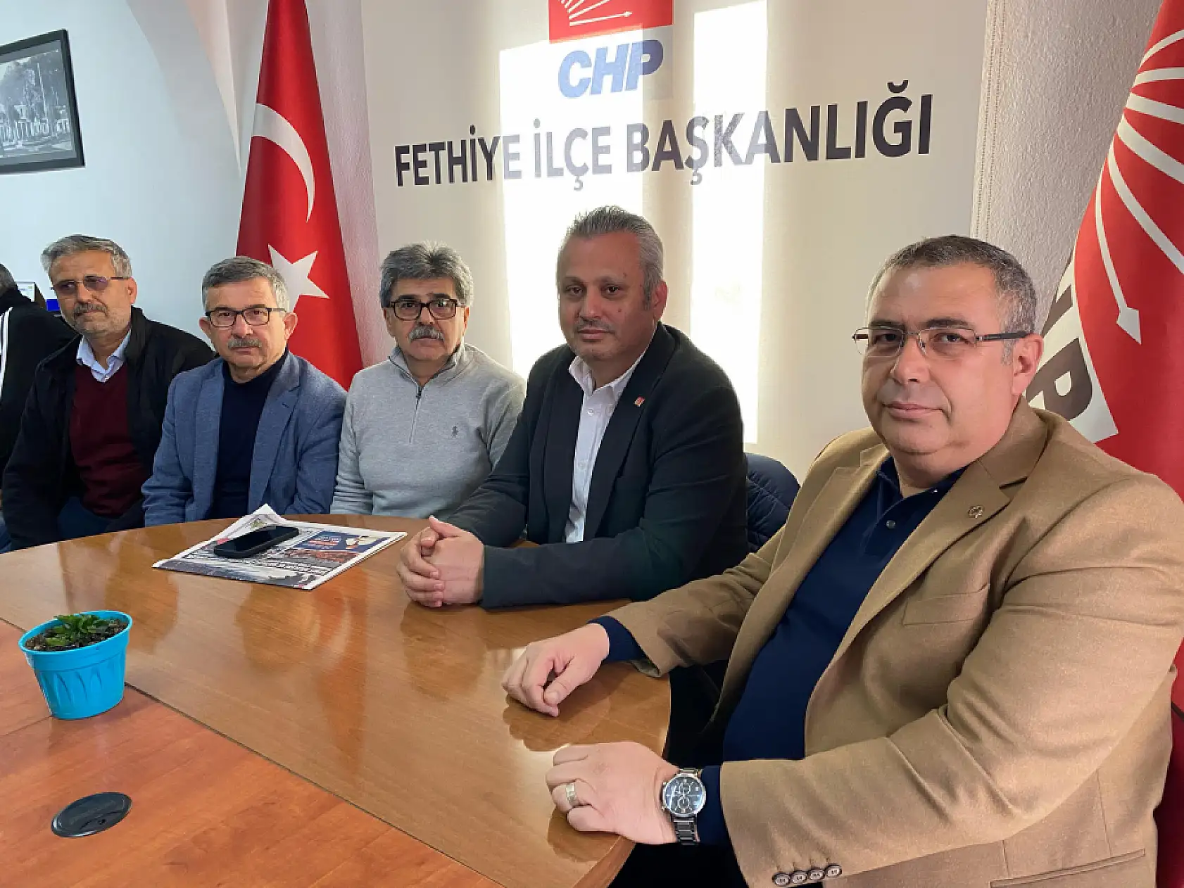 CHP Fethiye'de yoğun üye katılımı gerçekleşiyor
