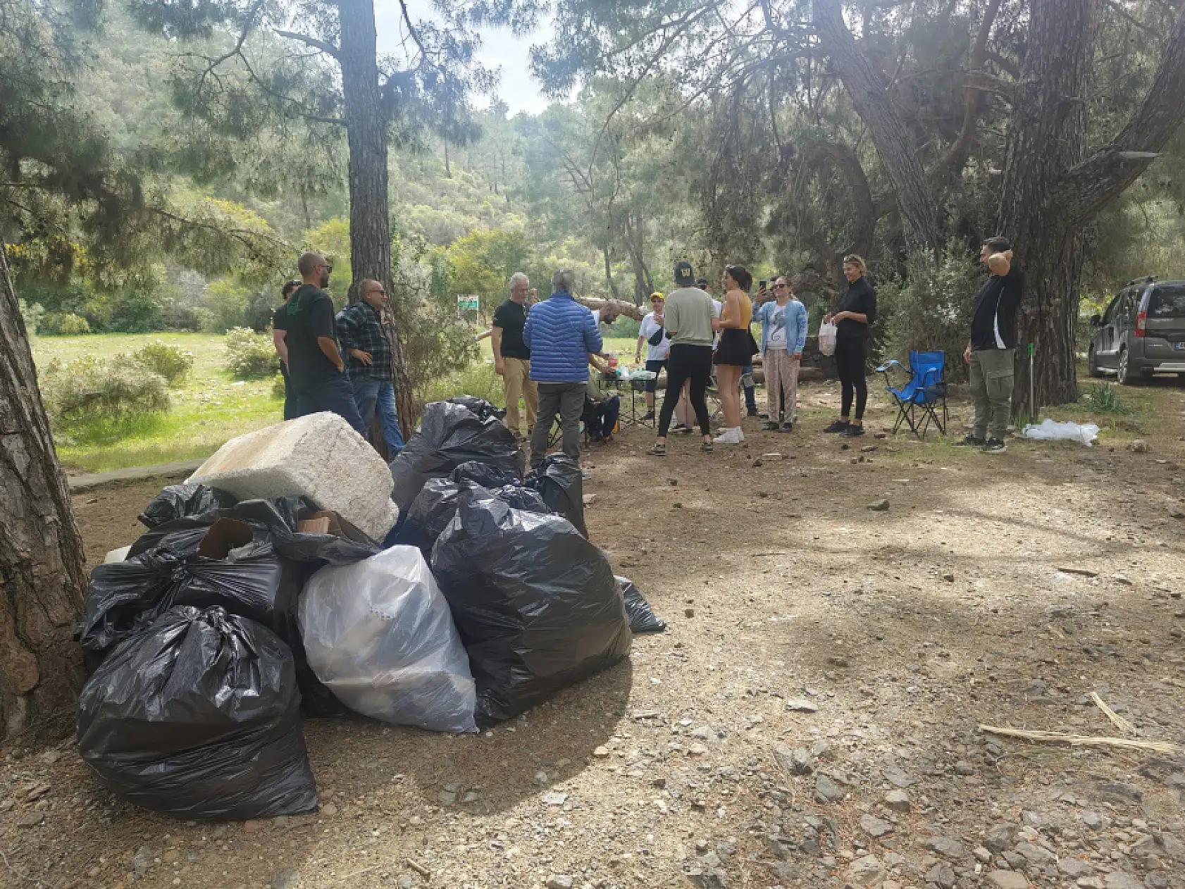 Fethiye'ye Farklı Ülkelerden Gelen Gönüllüler Yarımada'yı Temizledi