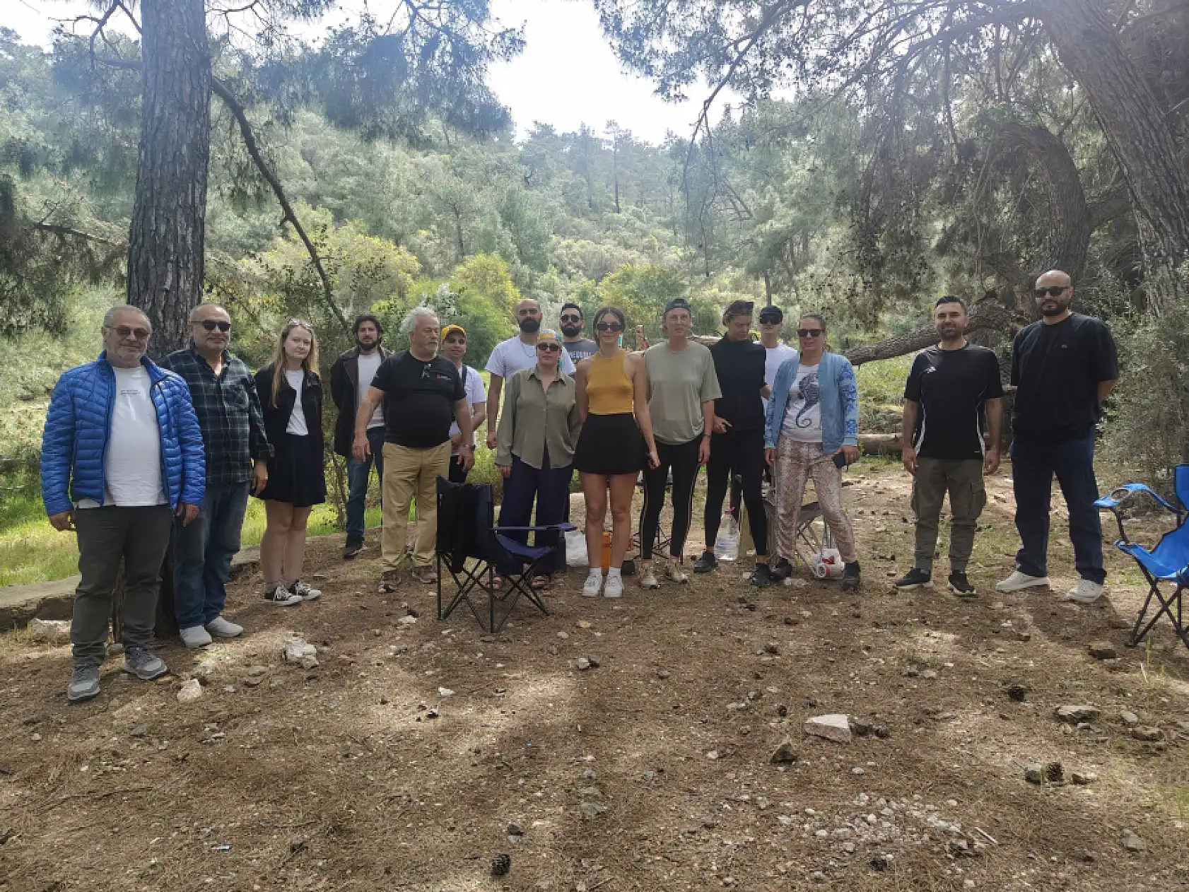 Fethiye'ye Farklı Ülkelerden Gelen Gönüllüler Yarımada'yı Temizledi