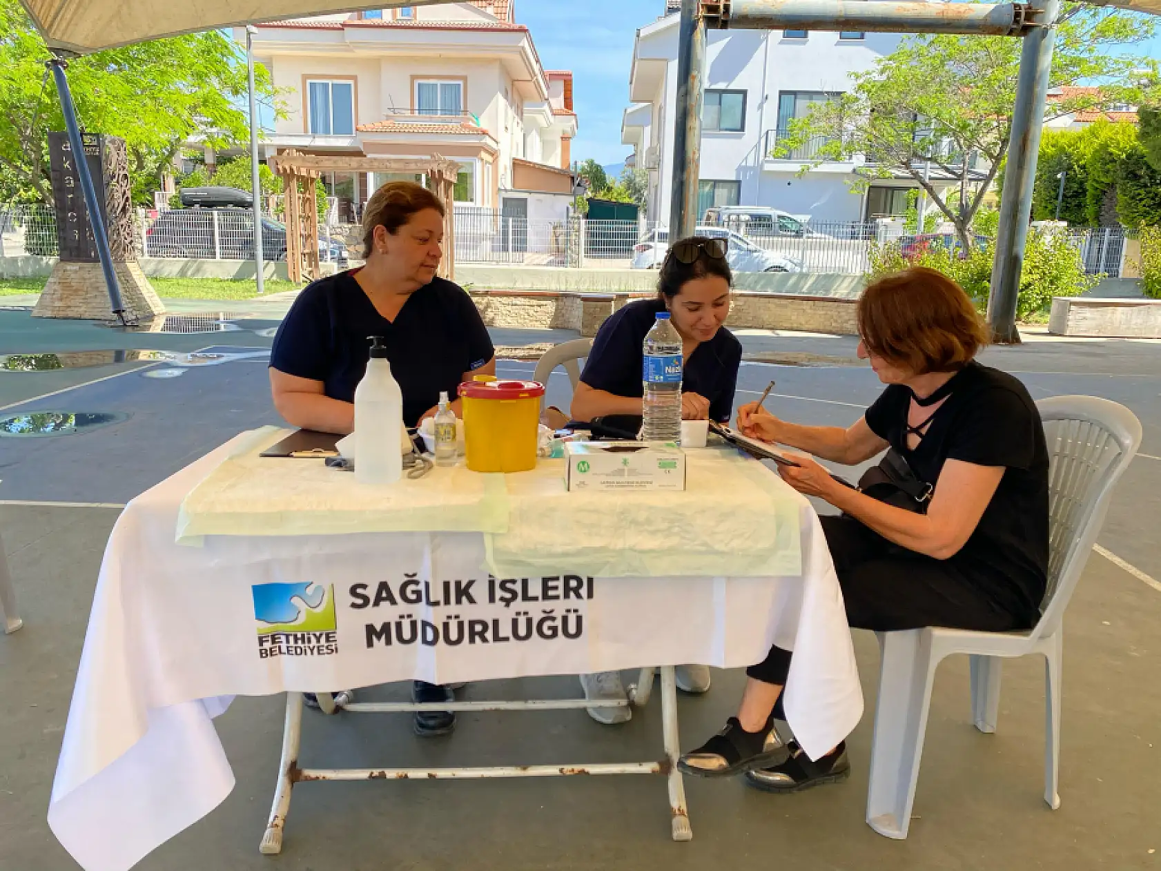 Fethiye Belediyesi Tarafından Tansiyon ve Kan Şekeri Taraması yapıldı