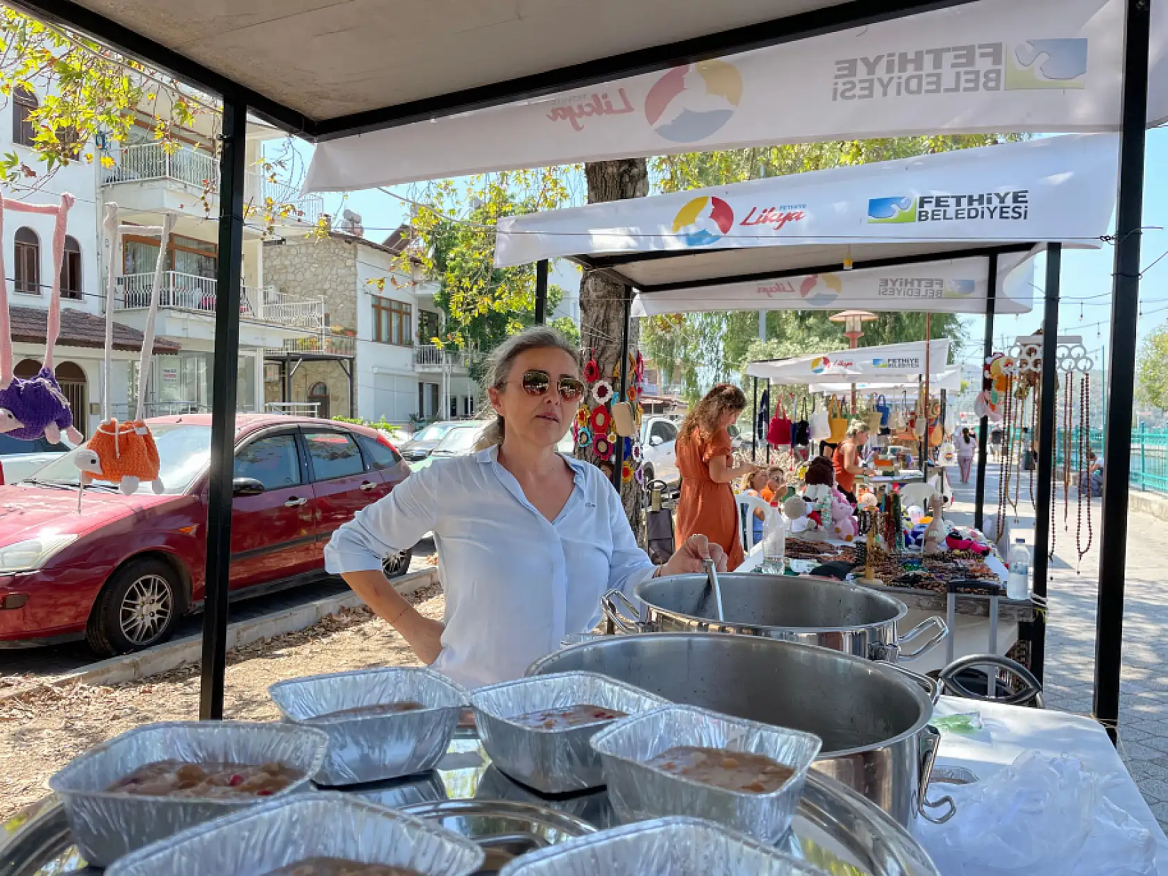 Fethiye Likya Kadın Kooperatifi'nden aşure ikramı