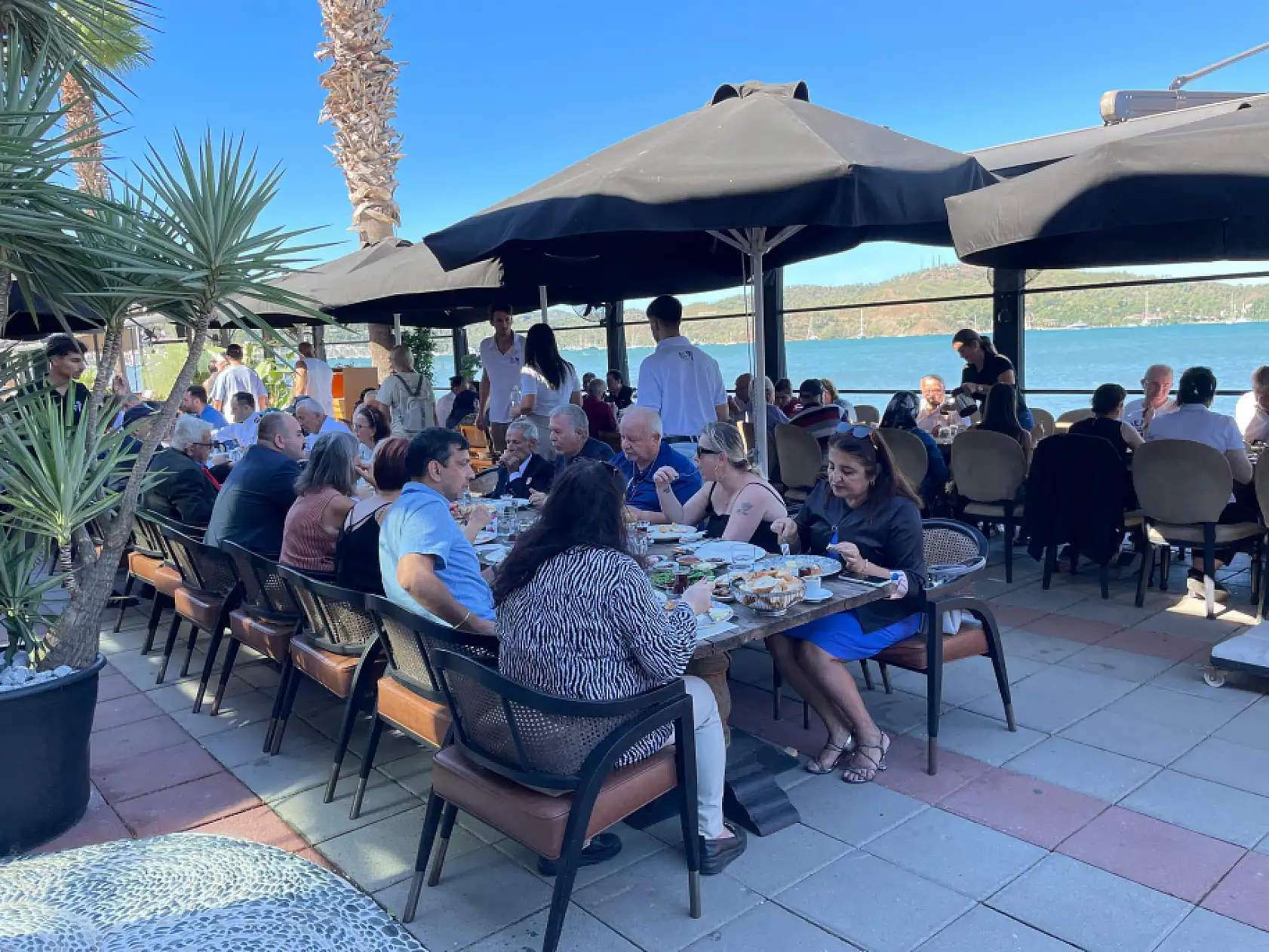 Fethiye'de Gazi Ve Şehit Ailelerine Kahvaltı Etkinliği