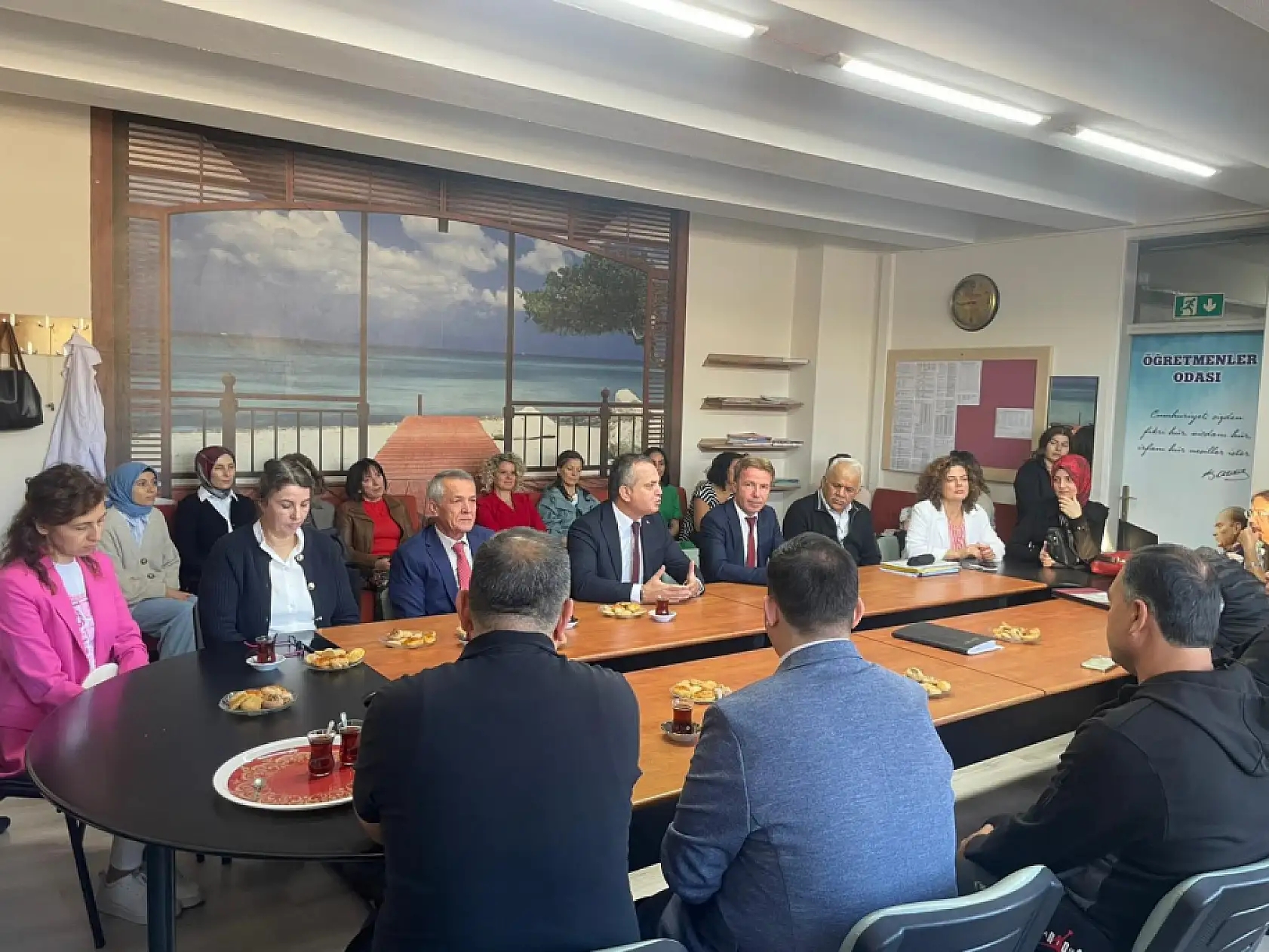 Fethiye Kaymakamı Akkaya, Bayrak Törenine Katıldı