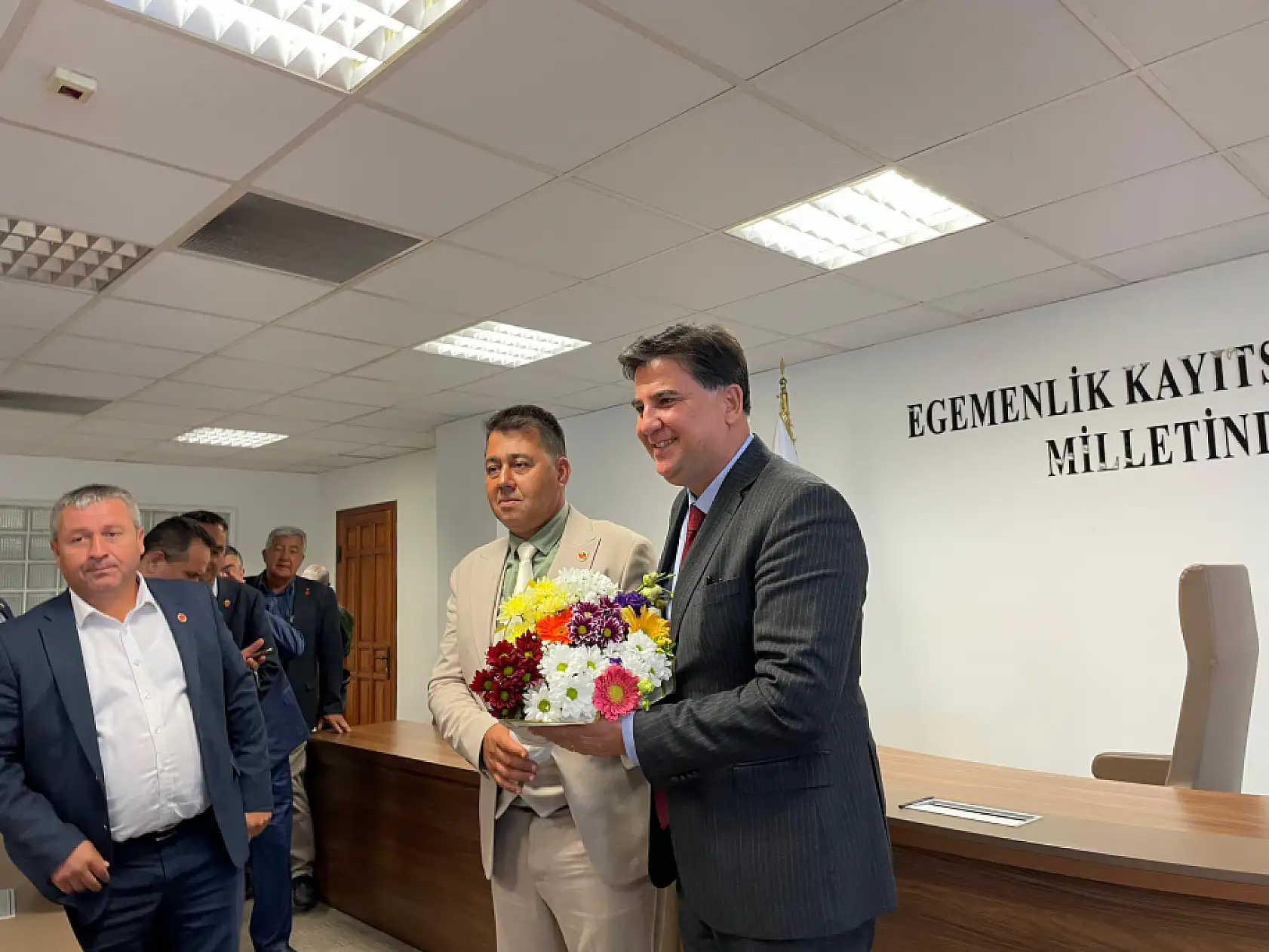 Fethiye'de 19 Ekim Muhtarlar Günü'nde Başkan Karaca'ya ziyaret