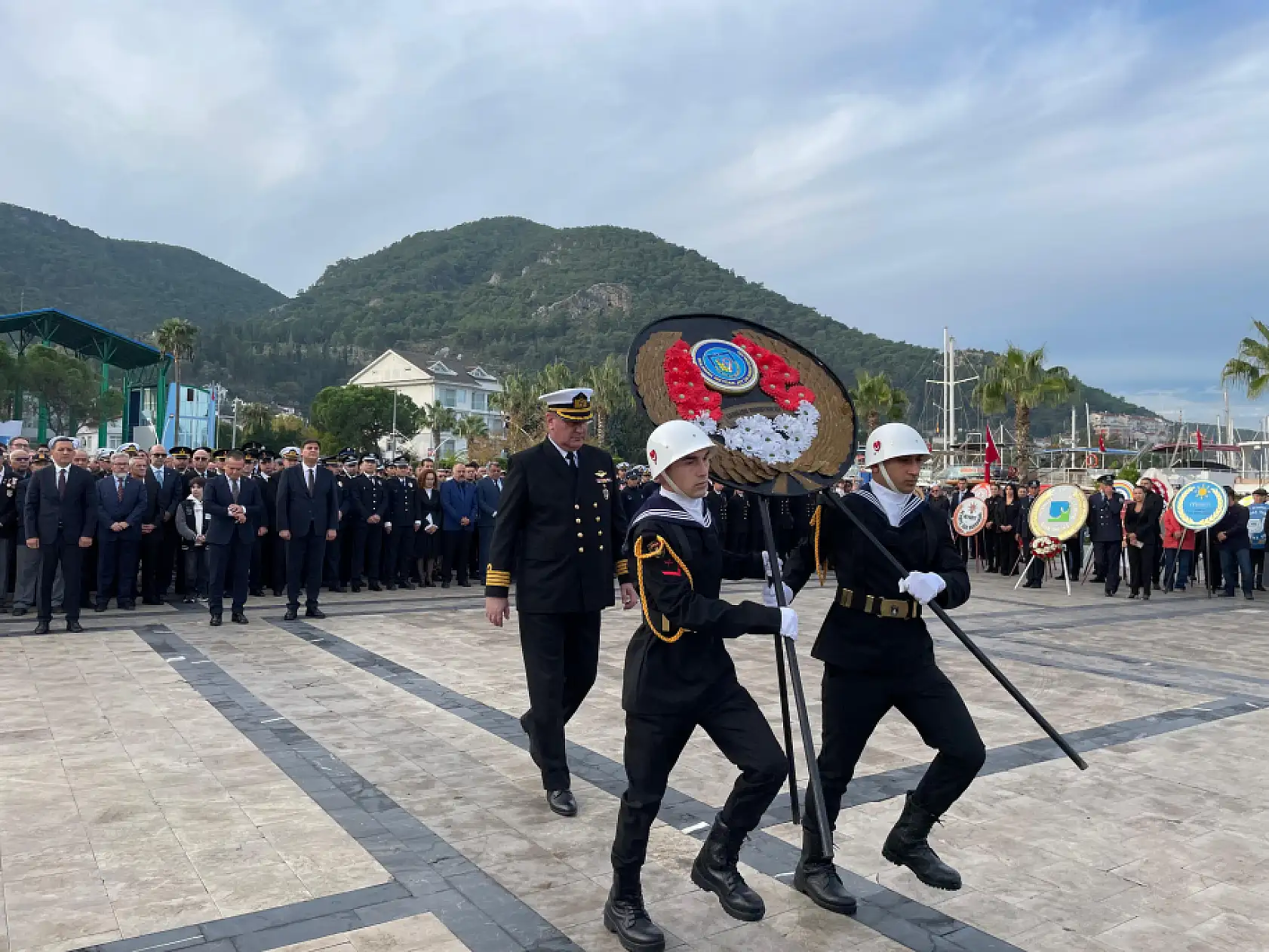 Ulu Önder Mustafa Kemal Atatürk Fethiye'de saygı ve özlemle anıldı
