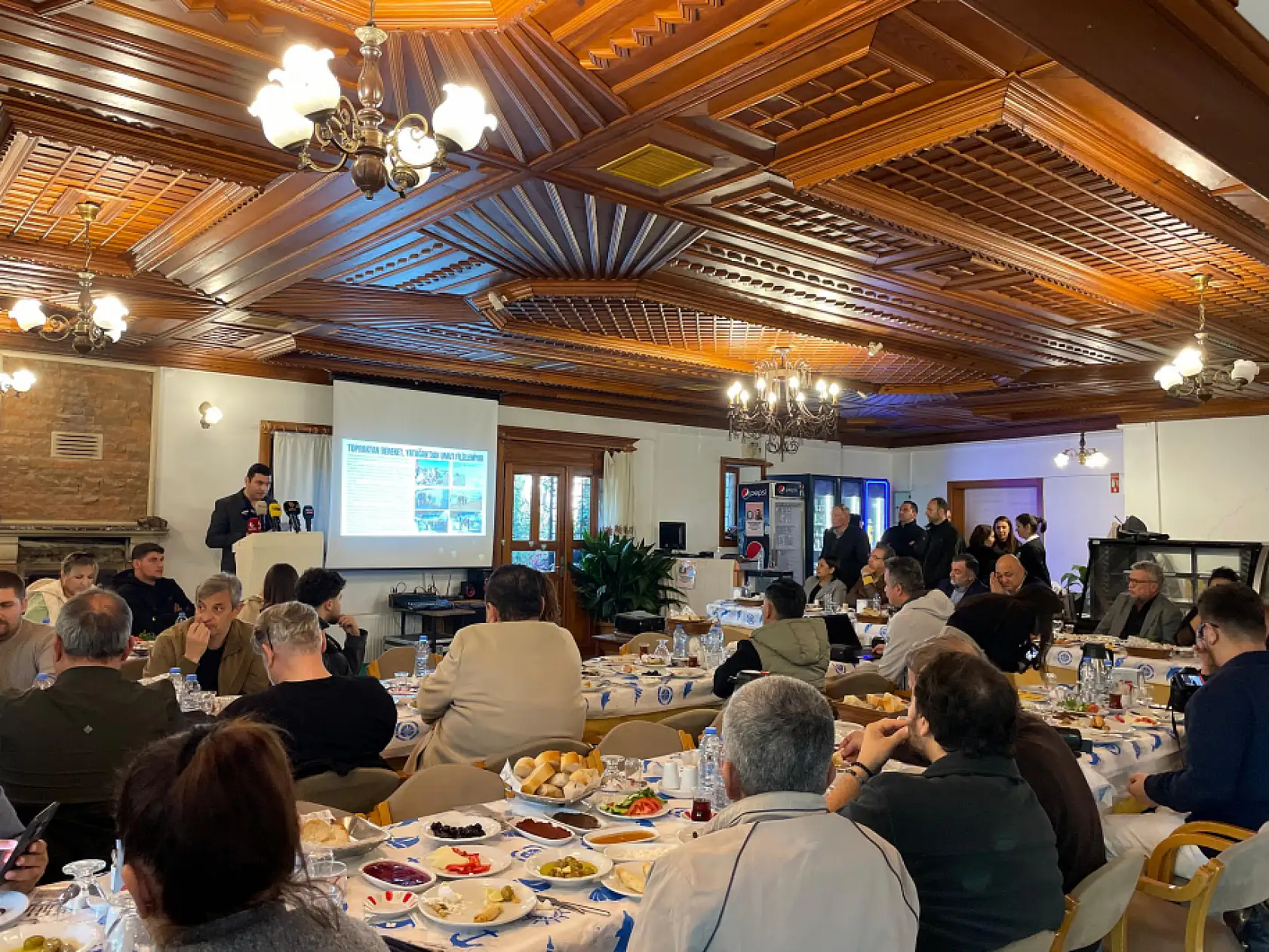 Yatağan Belediye Başkanı Günay: 'Üniversite öğrencilerimiz yurtsuz kaldı, bu vicdana sığmaz'