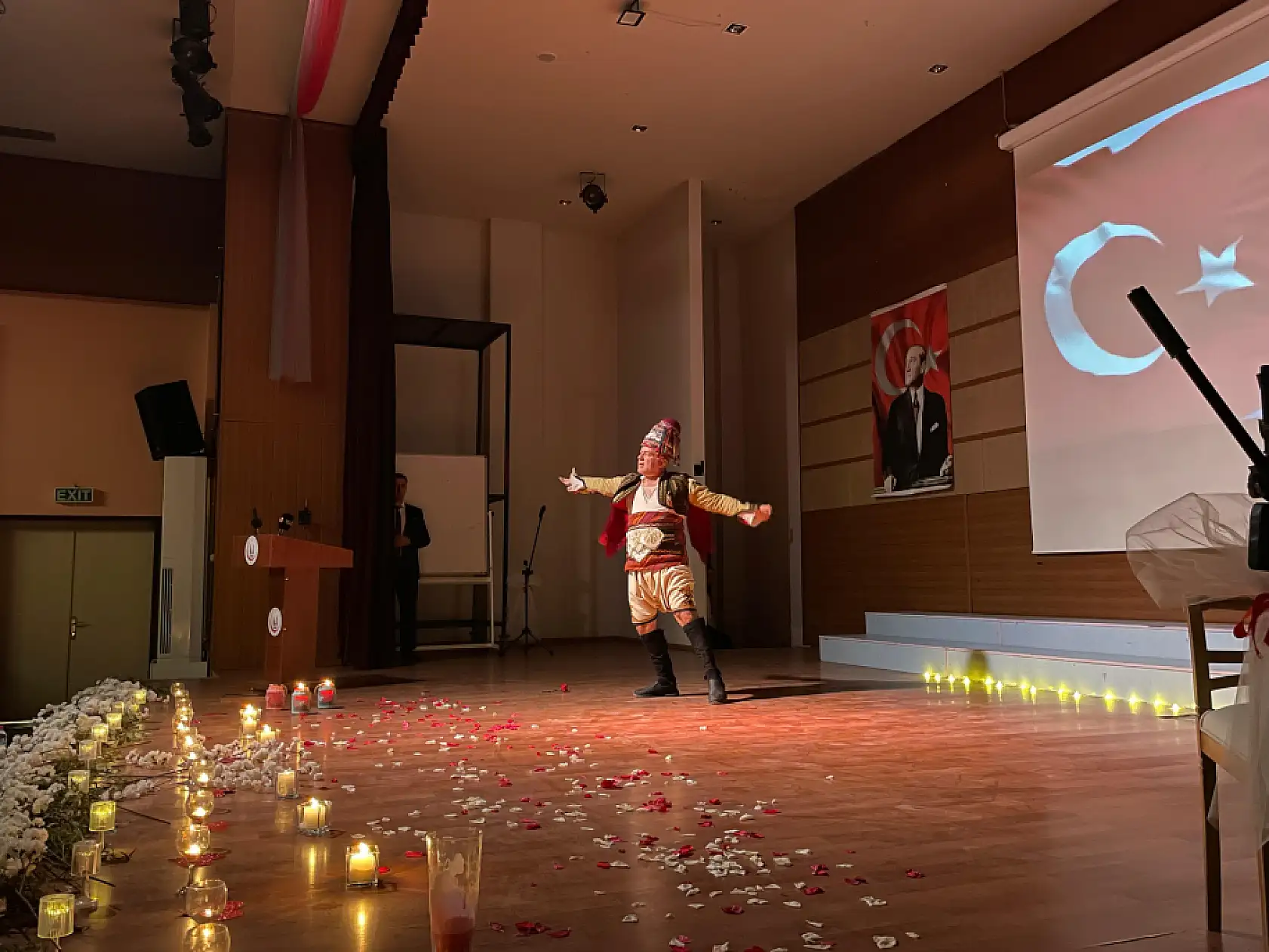 Fethiye'de 24 Kasım'a özel duygu dolu kutlama