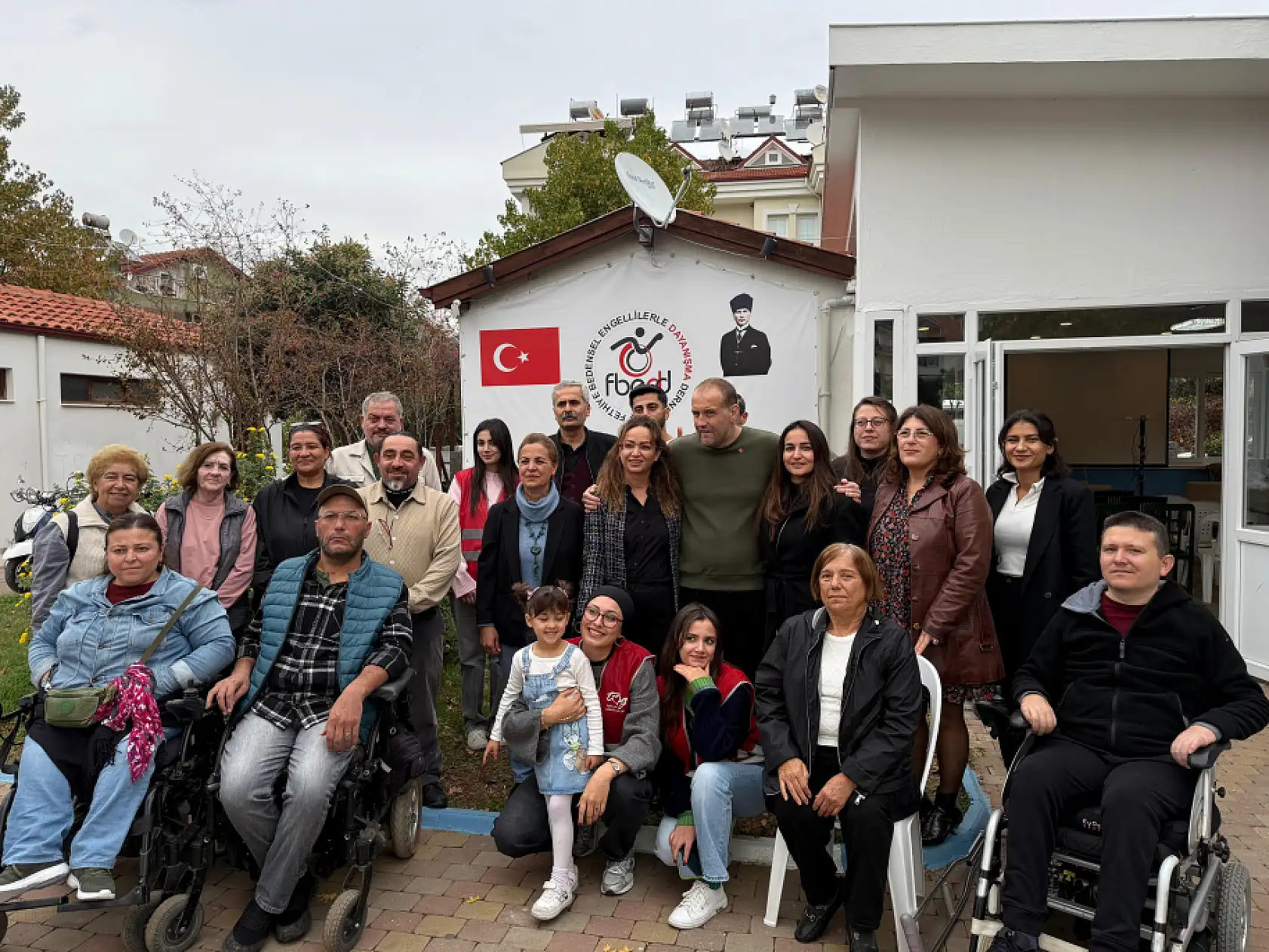 Fethiye'de Dünya Engelliler Günü etkinliği renkli geçti