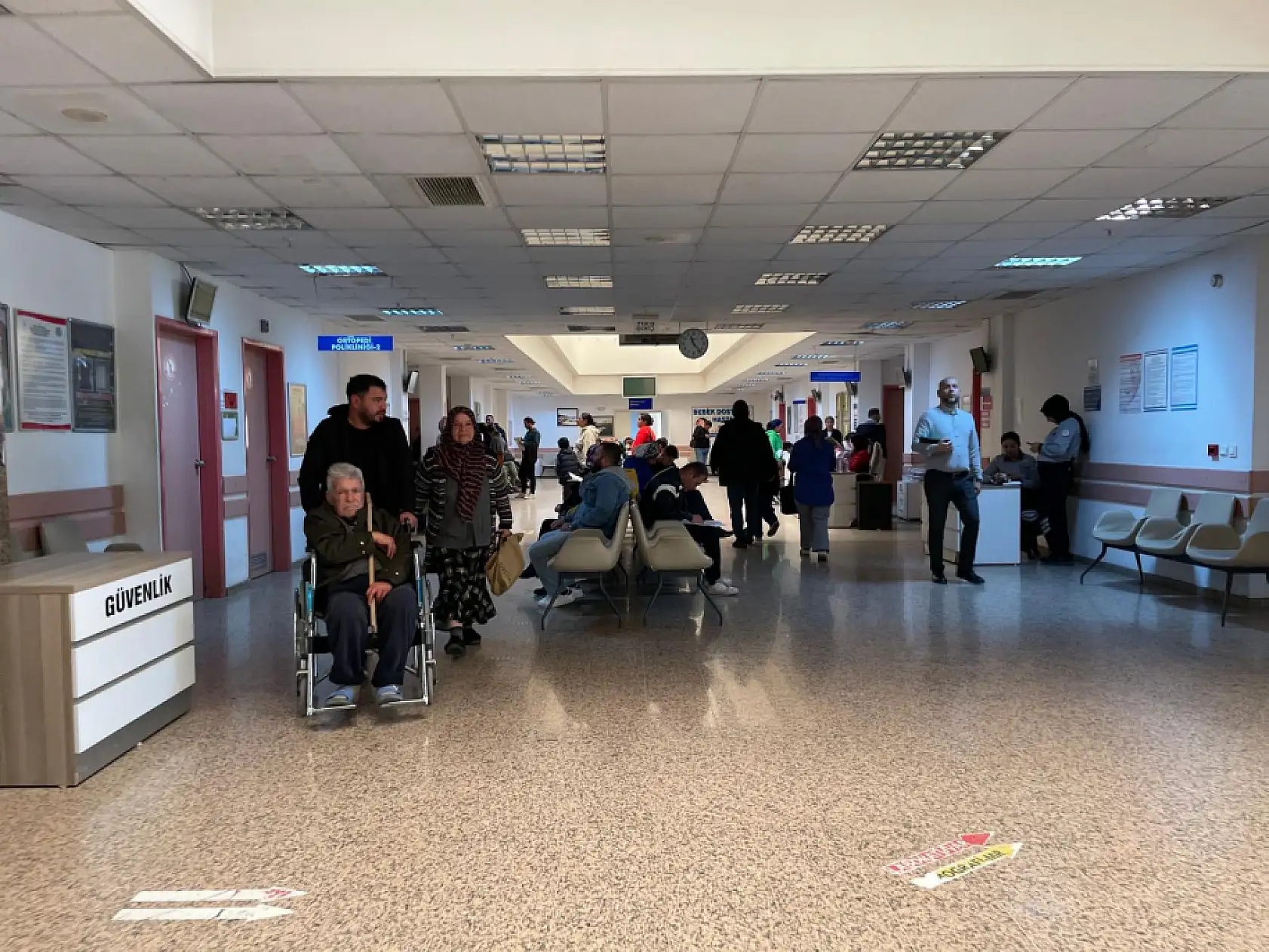 Fethiye Devlet Hastanesi'nde yoğunluk her geçen gün artıyor