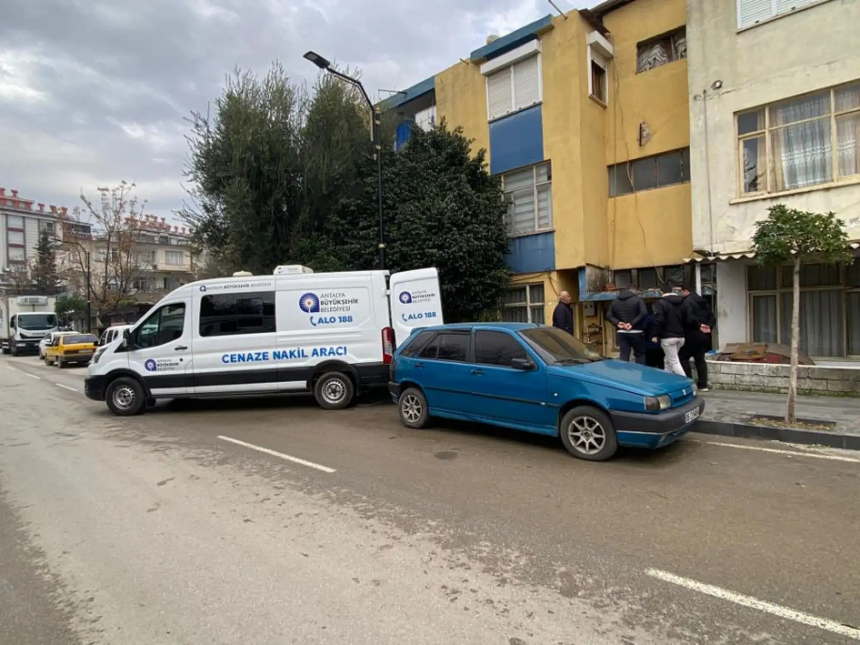 Tüyler ürperten cinayet: Anne ve 7 yaşındaki kızı evde ölü bulundu