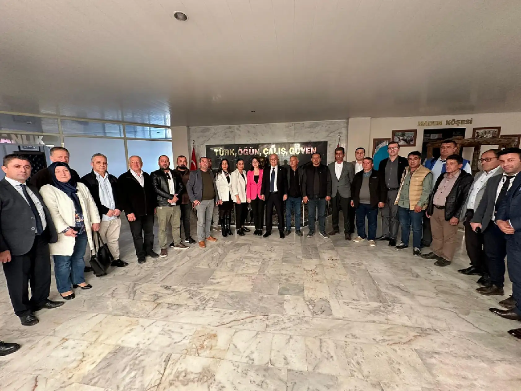 Büyükşehir'den Muğla'da Muhtarlara Akademik Destek