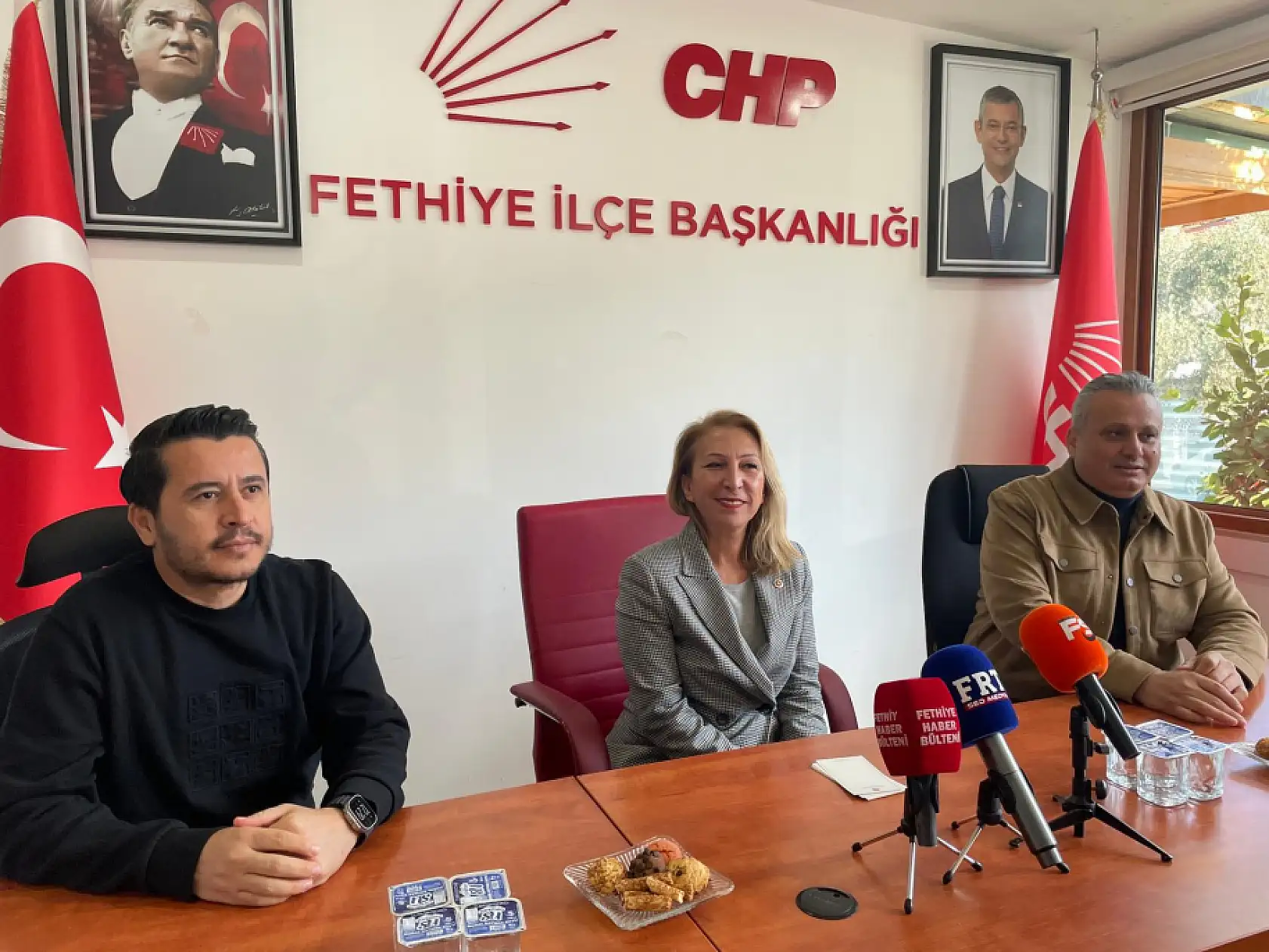 CHP Muğla Milletvekili Süreyya Öneş Derici'den CHP Fethiye İlçe Örgütü'ne ziyaret