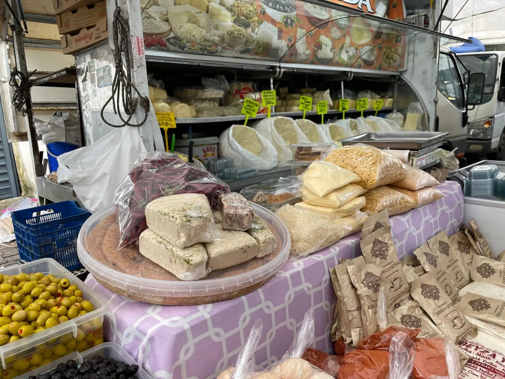 Fethiye'de esnaf Ramazan Zorbaz: 'Süt ürünlerine yüzde 20 zam gelecek'