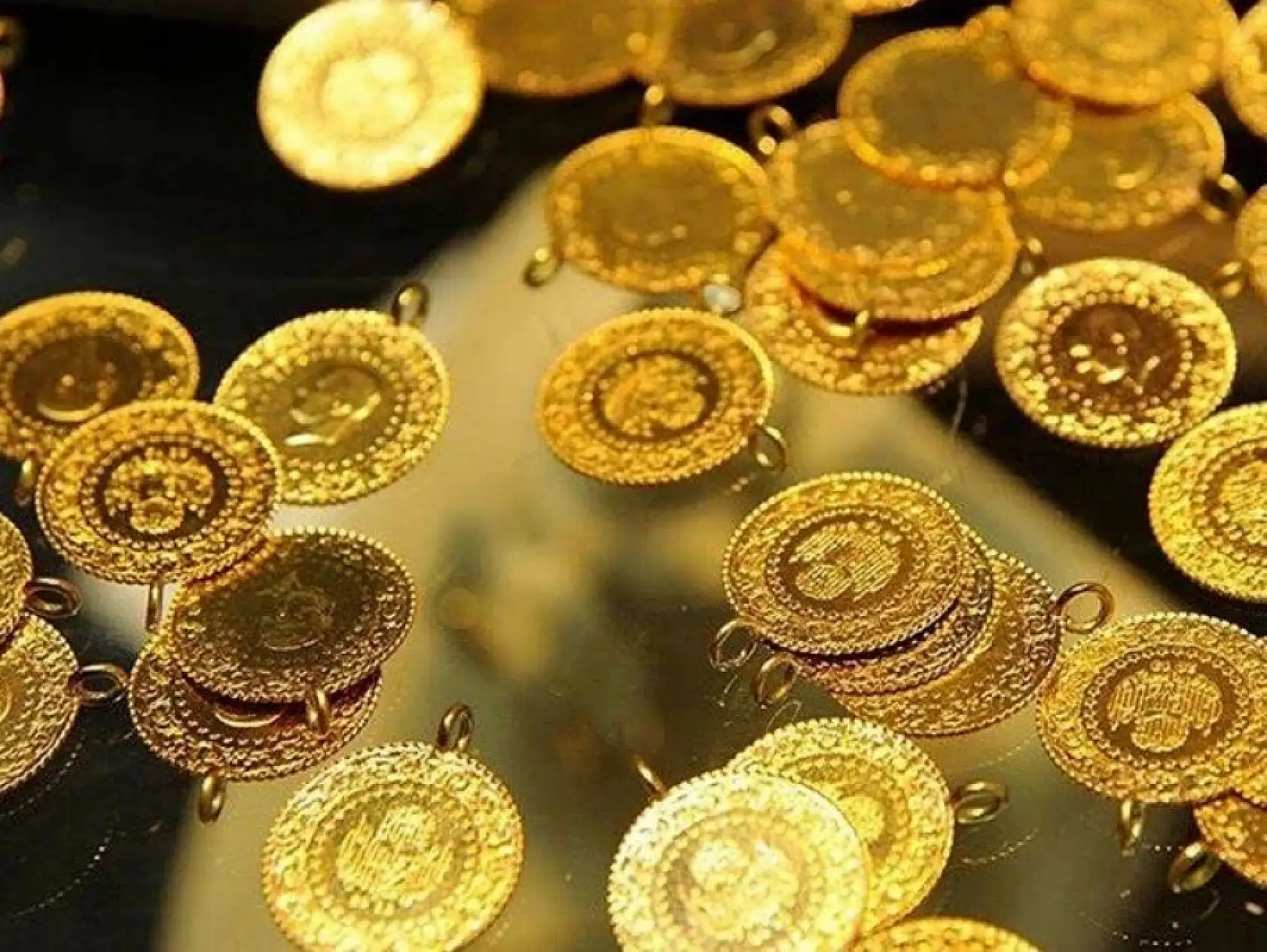 Fethiye'de kuyumcu Ulutürk, 'Cumhuriyet altını asgari ücreti aştı'