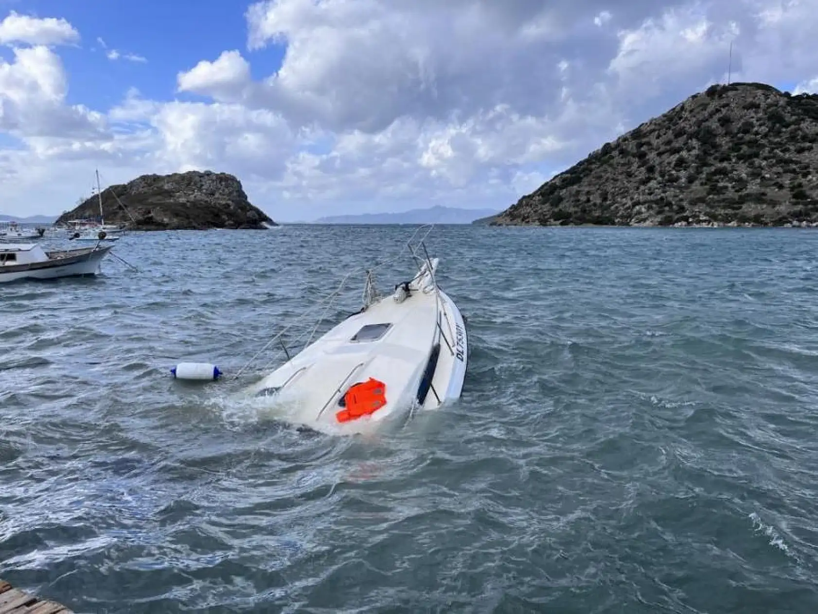 Bodrum'da Fırtına Tekneleri Batırdı