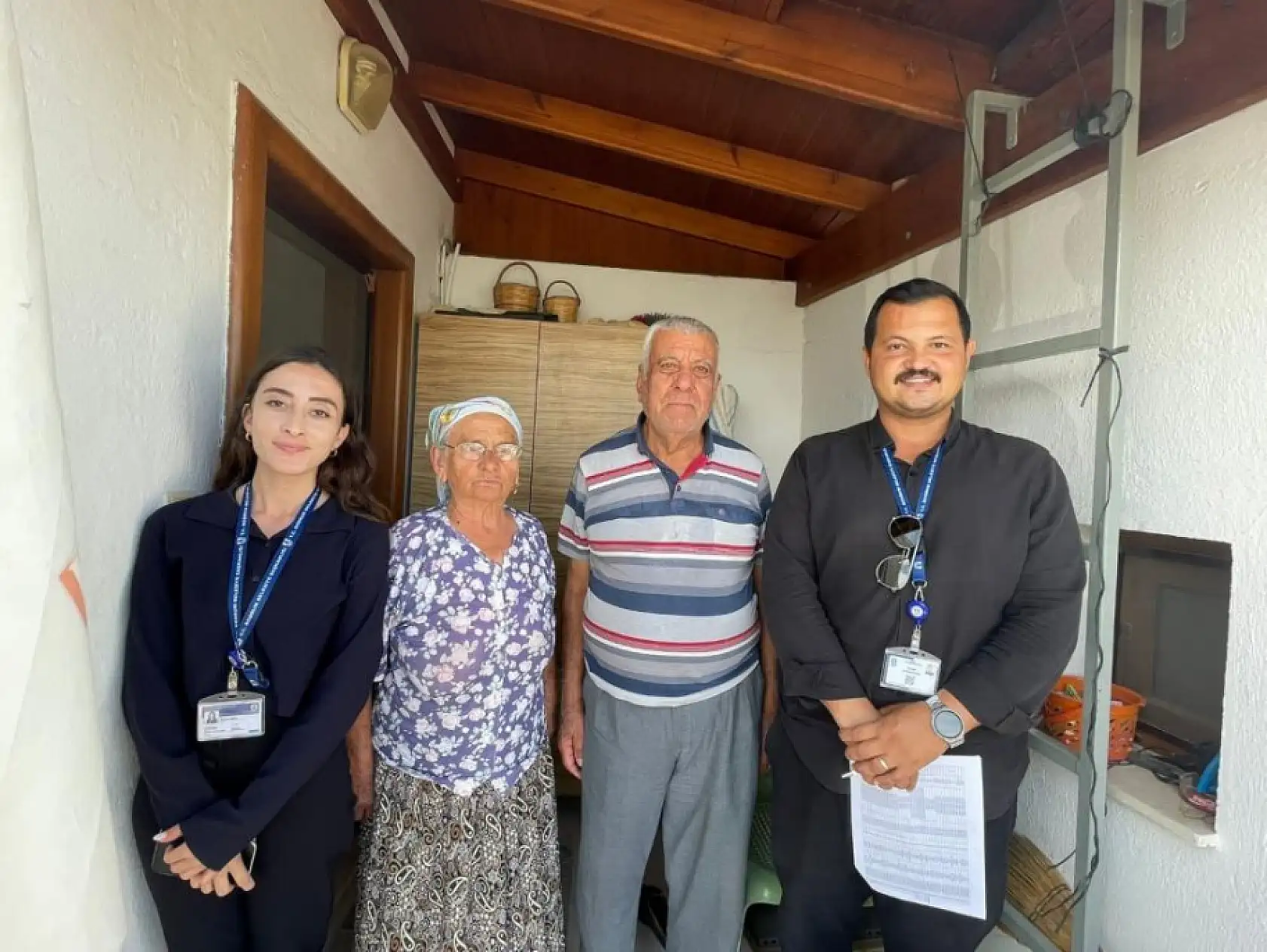 Bodrum'da Saha Çözüm ekipleri, halkla iç içe