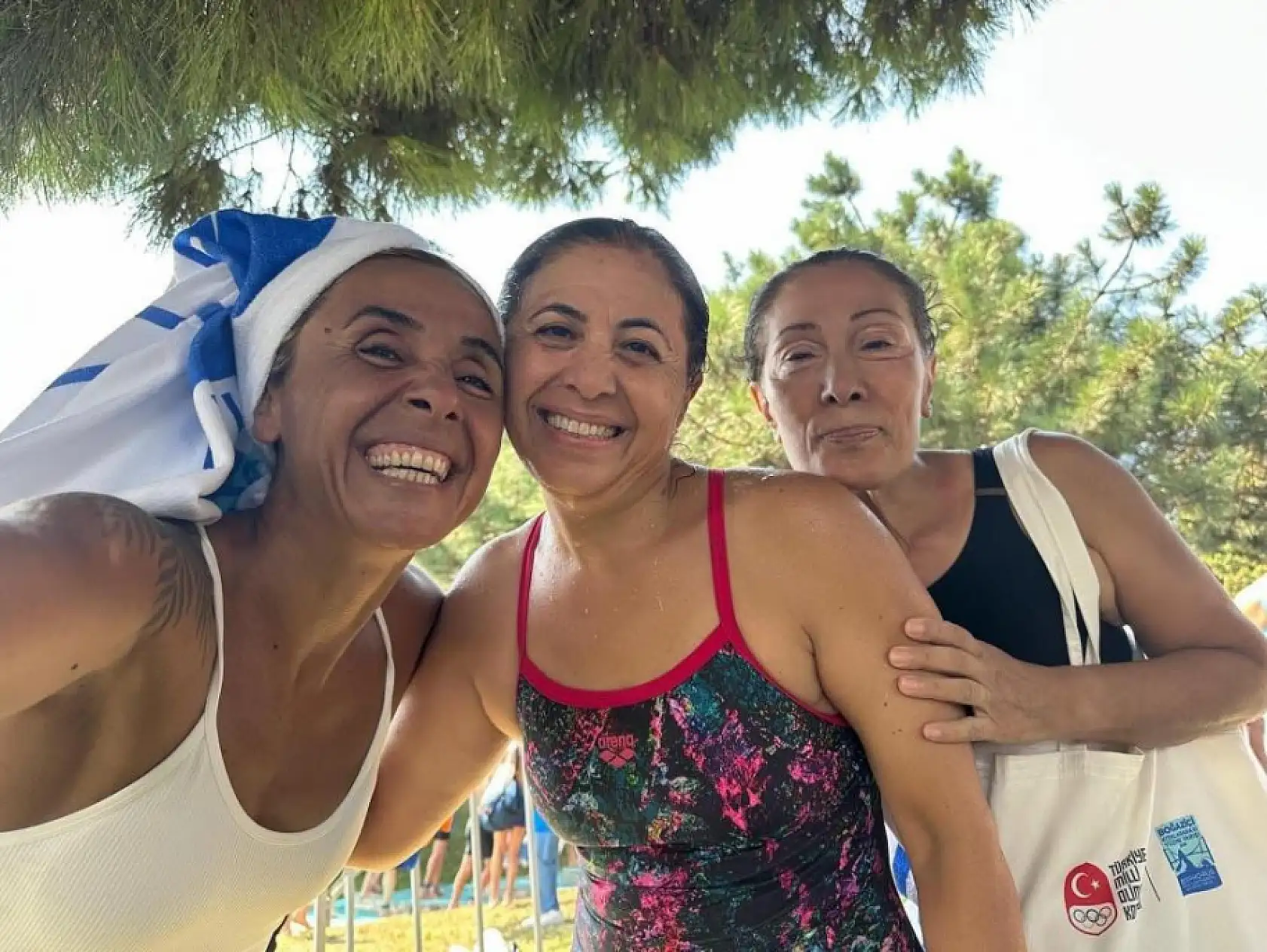 Boğaziçi Kıtalararası Yüzme Yarışı'nda Datça ekibi başarıyla kulaç attı