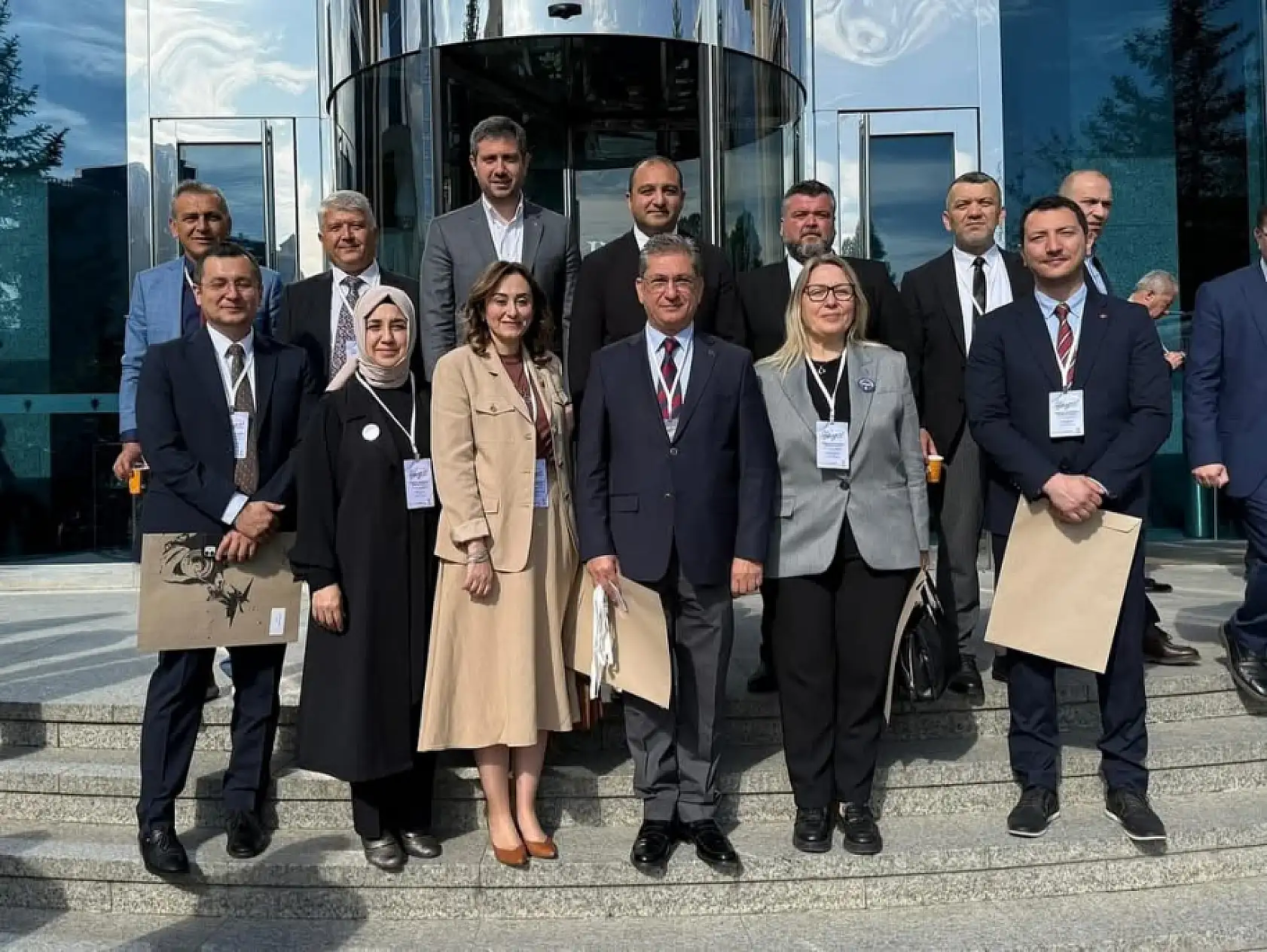 AK Parti Heyetinin Genel Merkez Temasları, Liderlik Okulu Programı ve 'Bu Senin Hikayen'