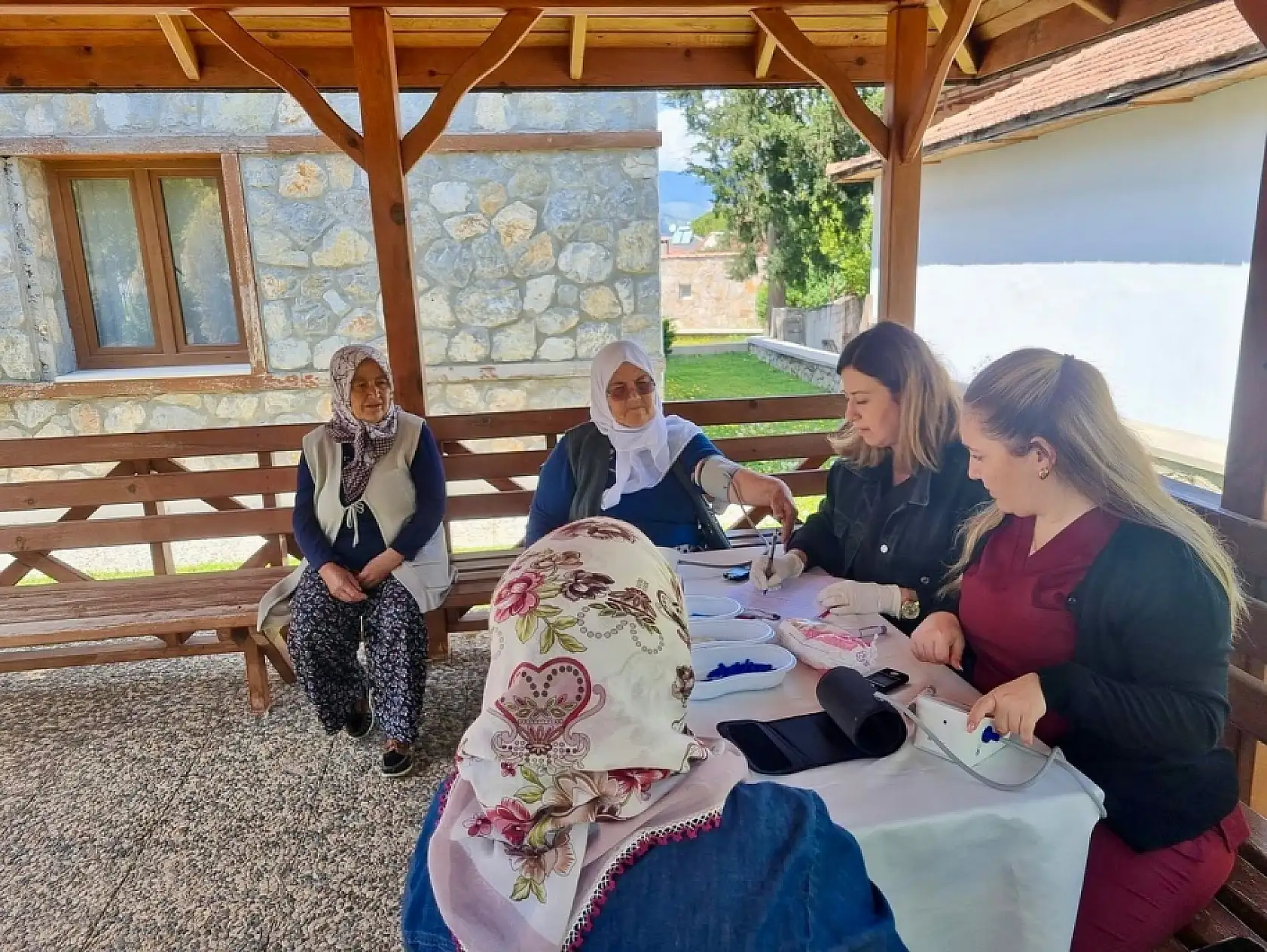 Fethiye Belediyesi'nden 41 Mahallede Ücretsiz Sağlık Taraması: 1841 Kişiye Ulaşıldı