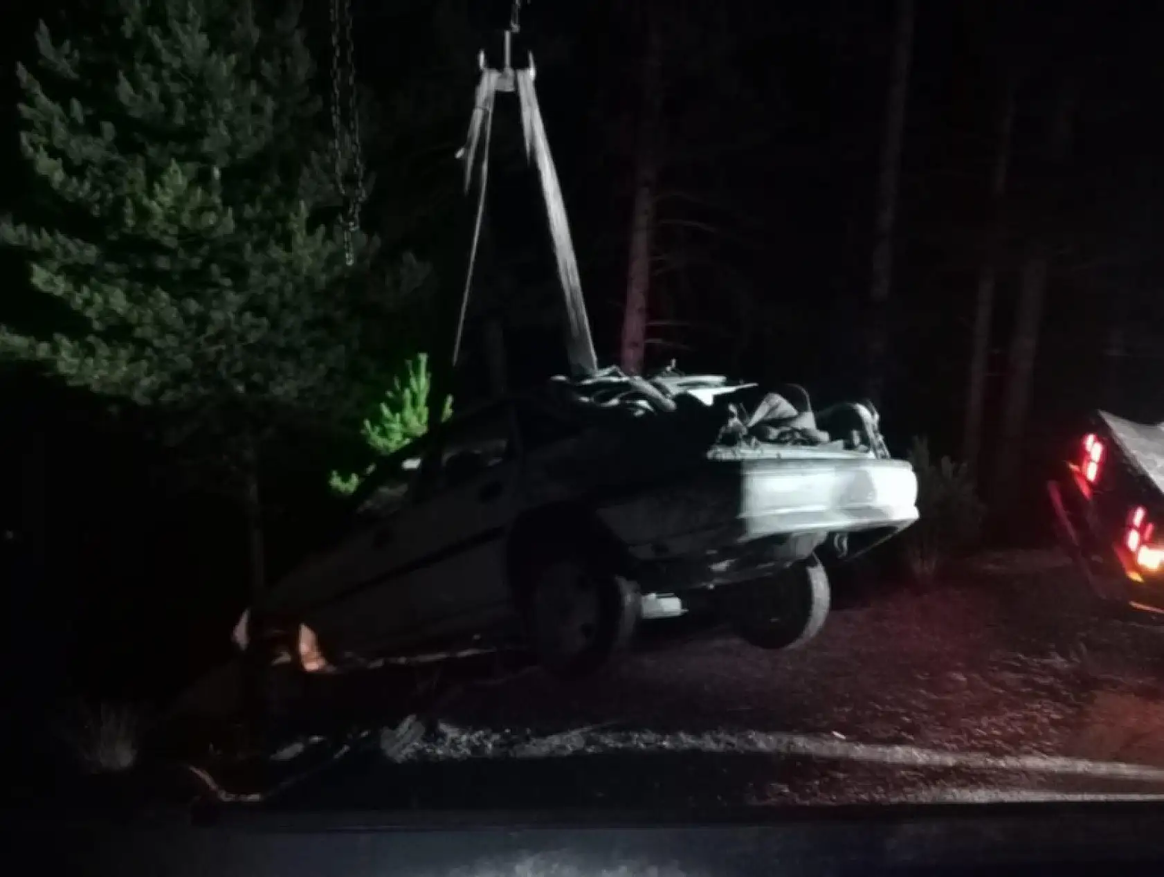 Otomobil şarampole düştü: 1 ölü, 3 yaralı