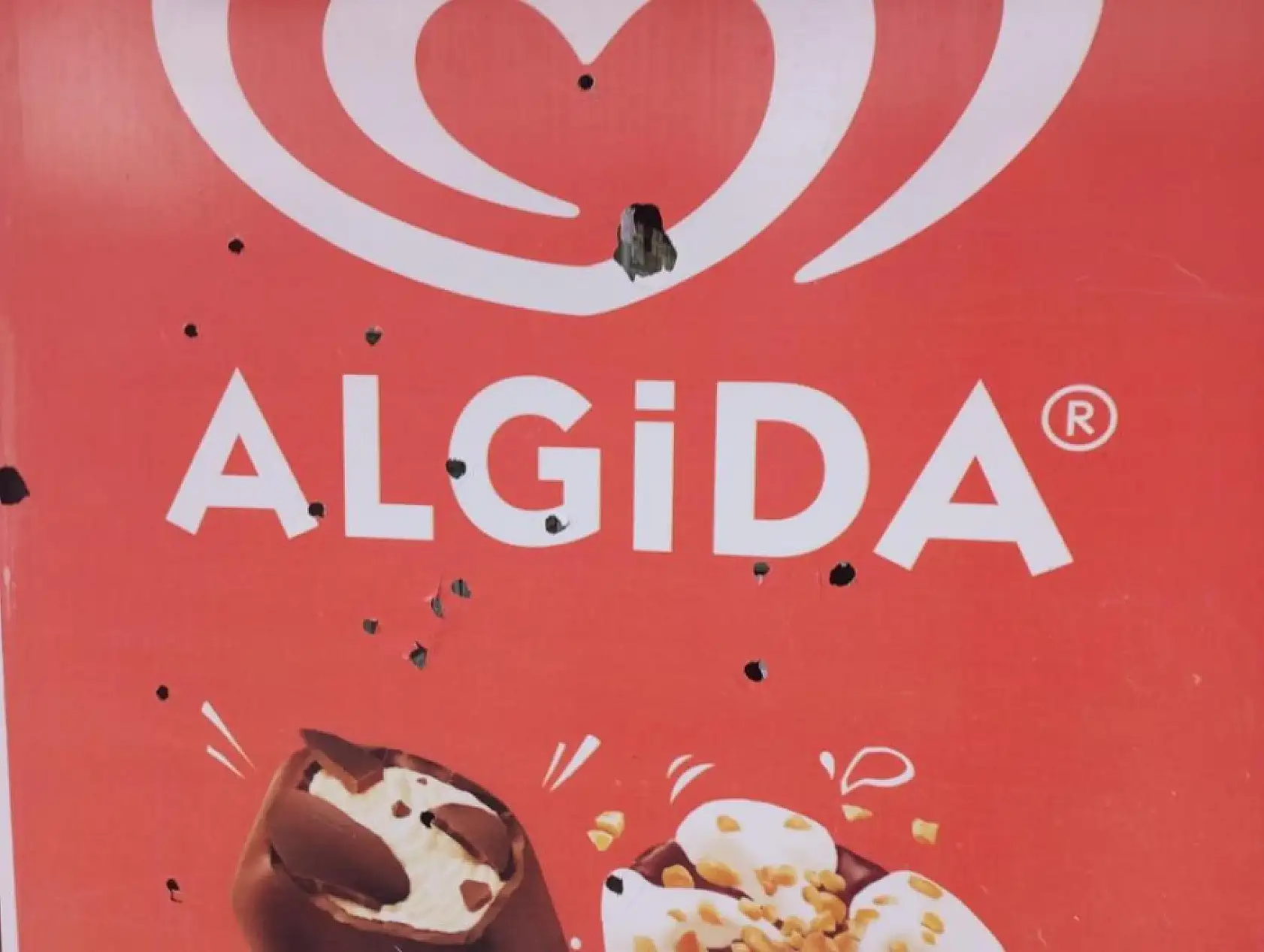 Markete gece yarısı silahlı saldırı