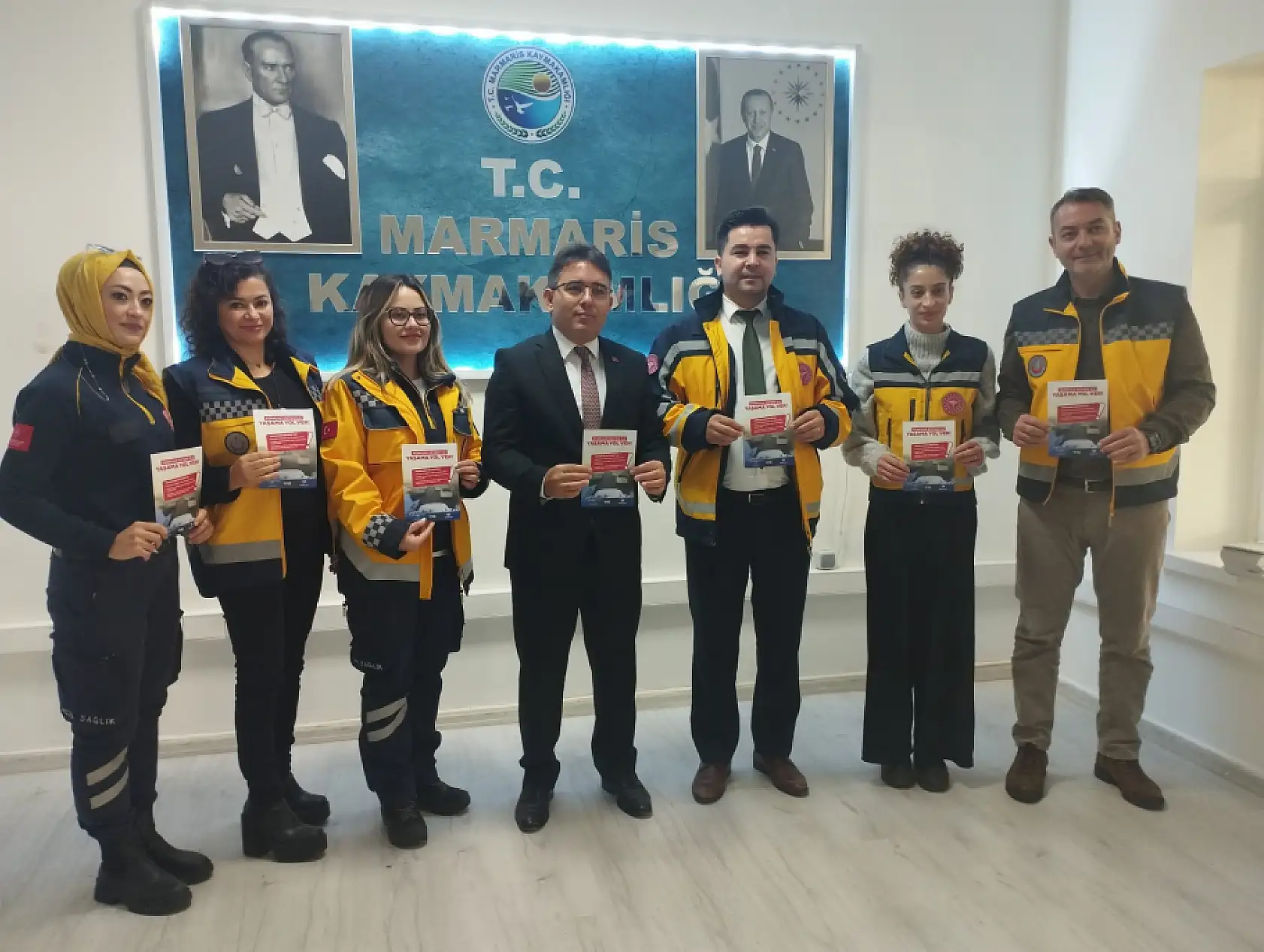 Marmaris'te 'Yaşama yol ver' dediler