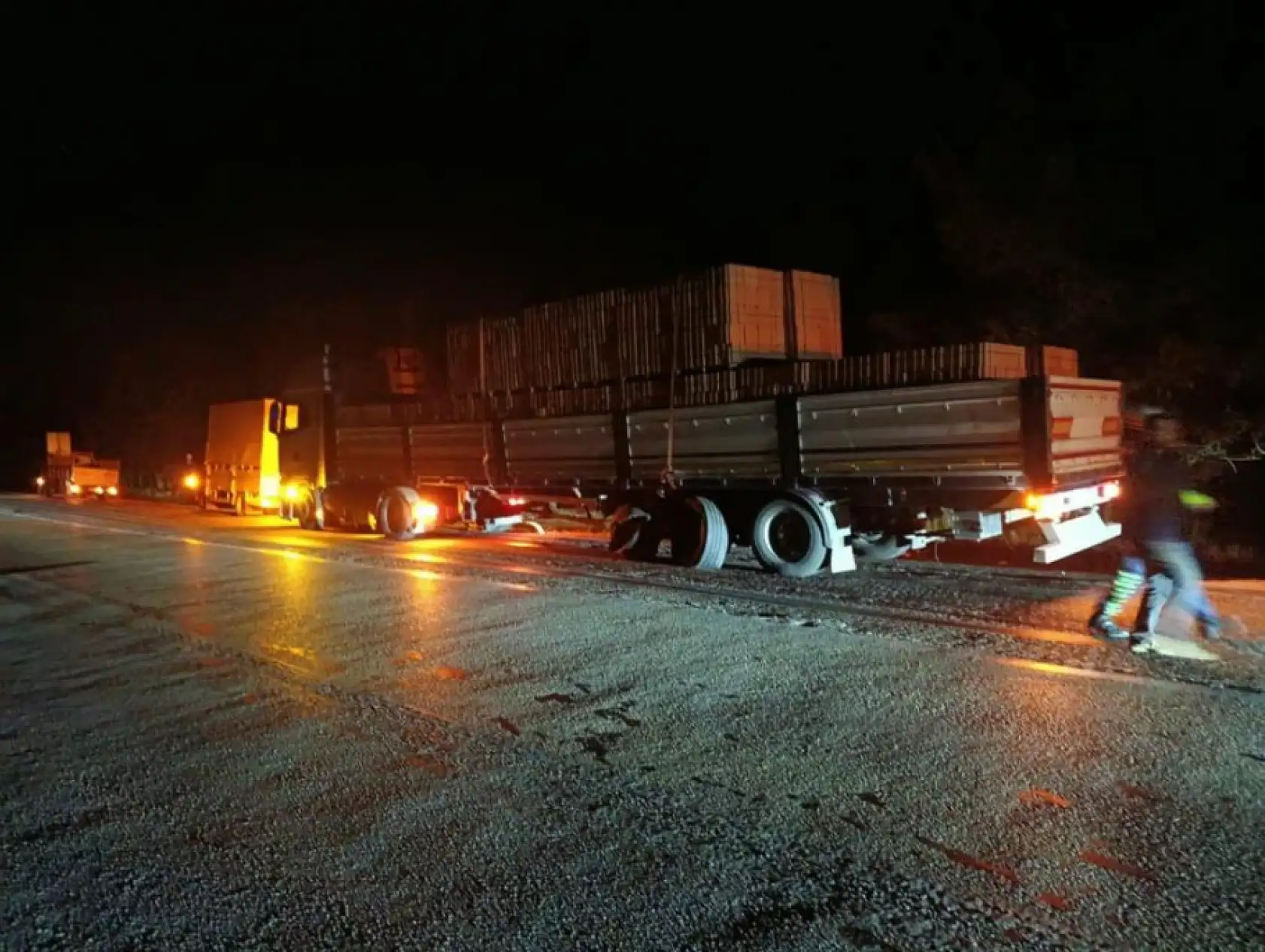 Antalya–Isparta Yolu'nda Feci Kaza: 1 Kişi Yaşamını Yitirdi