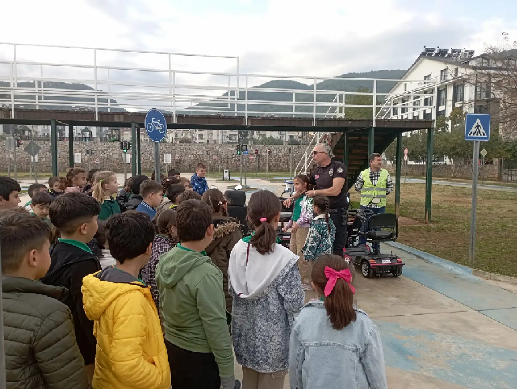 Fethiye'de Trafik Eğitim Parkı'nda 'uygulamalı eğitimler' devam ediyor