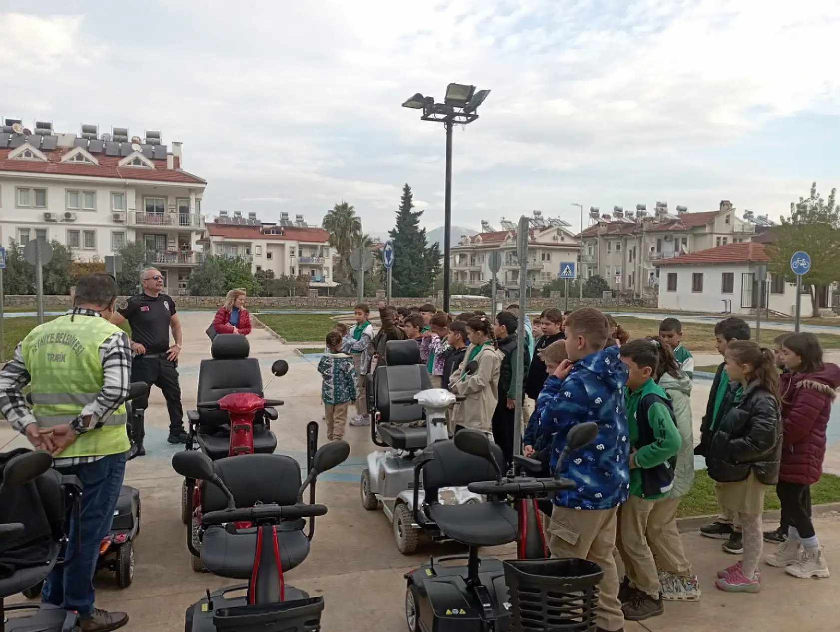 Fethiye'de Trafik Eğitim Parkı'nda 'uygulamalı eğitimler' devam ediyor