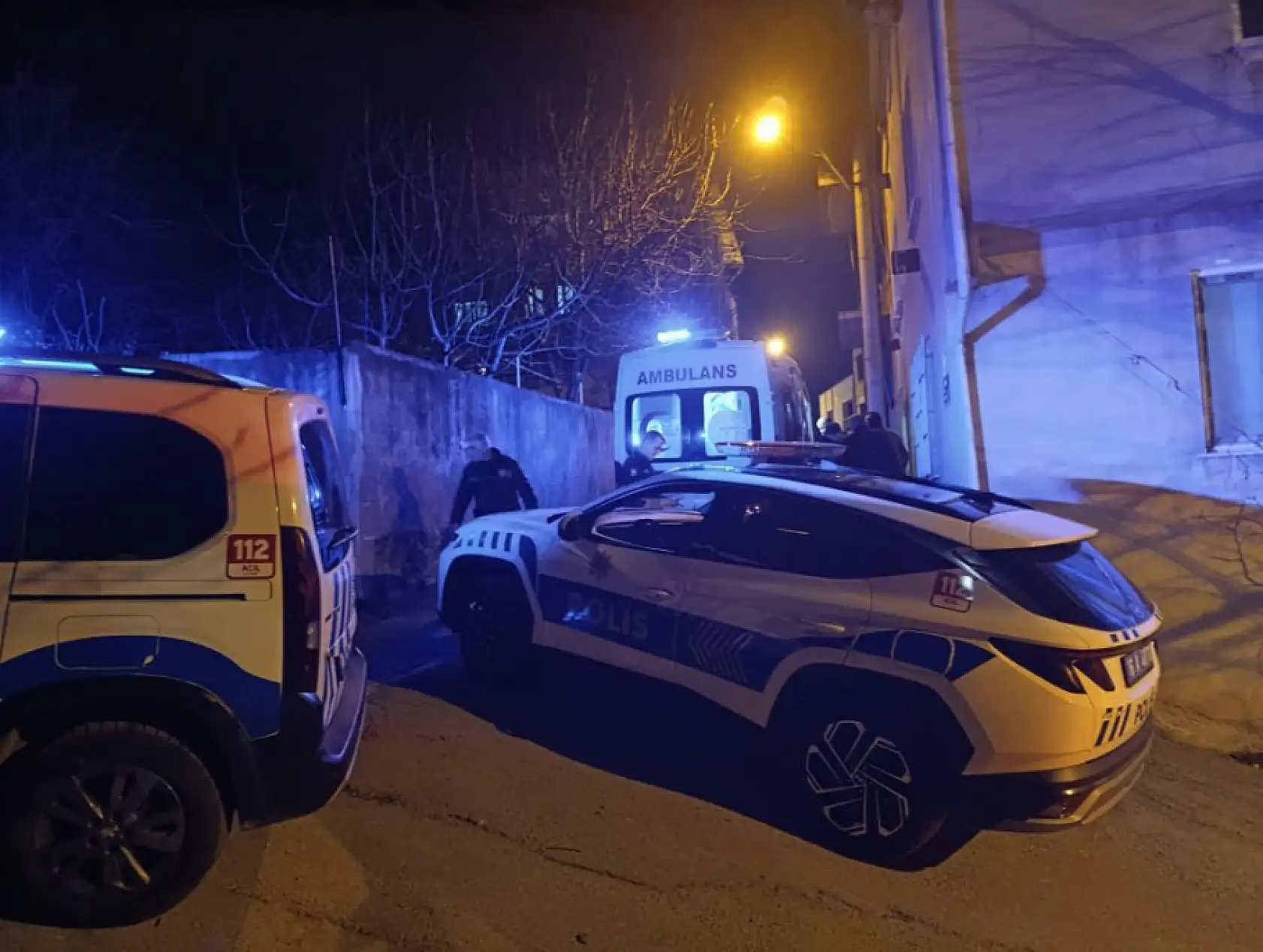 Tartıştığı arkadaşları tarafından kurşunlandı