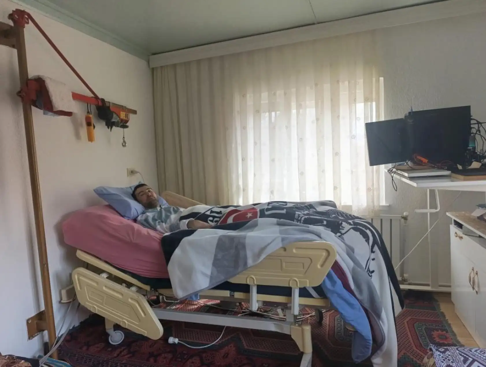Ömrünün yarısını yatağa bağlı geçiren 39 yaşındaki genç adamdan ibretlik sözler
