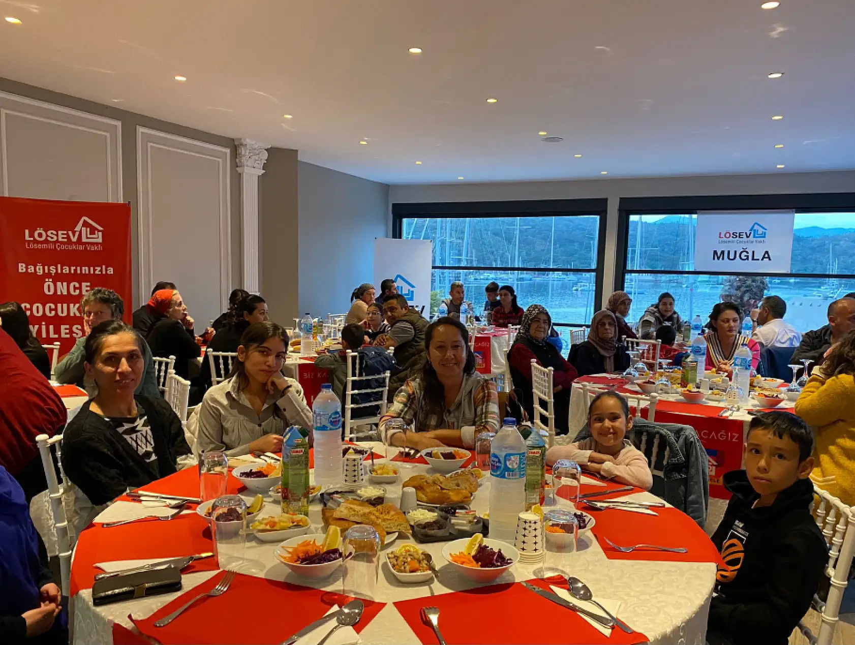 LÖSEV'den Geleneksel İftar Yemeği