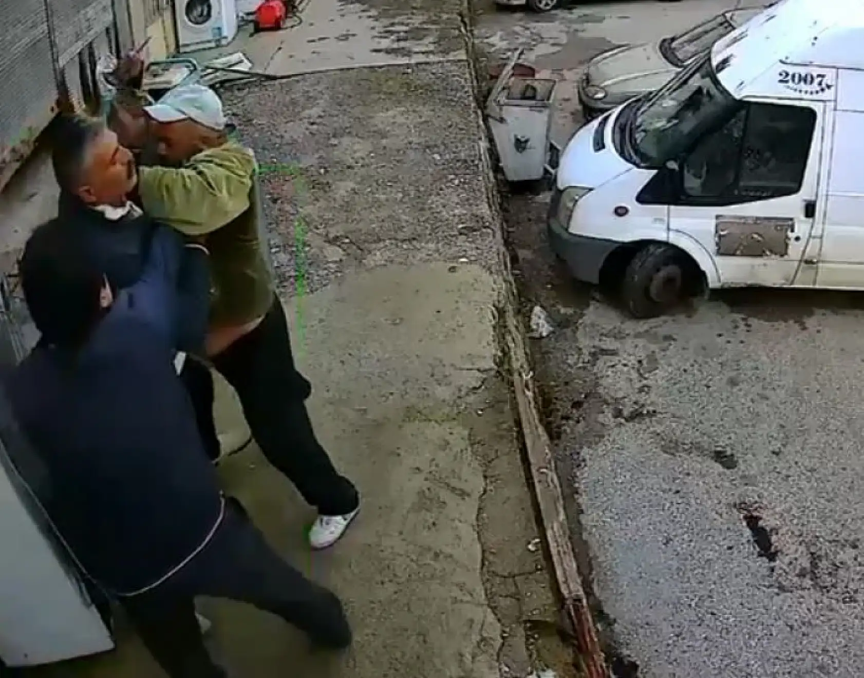 İki arkadaşın tartışması hastanede bitti