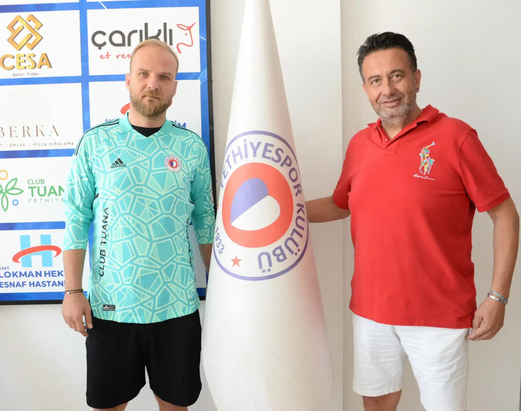 Fethiyespor Kaleyi Sağlama Aldı, Hakan Canbazoğlu'nu Renklerine Bağladı