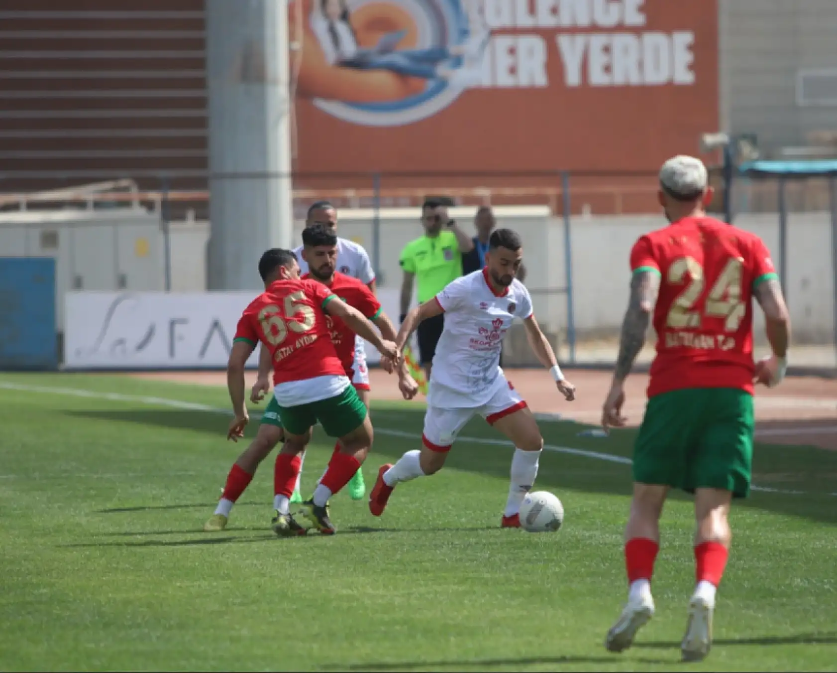 Fethiyespor evinde lider Amed Sportif'e mağlup oldu