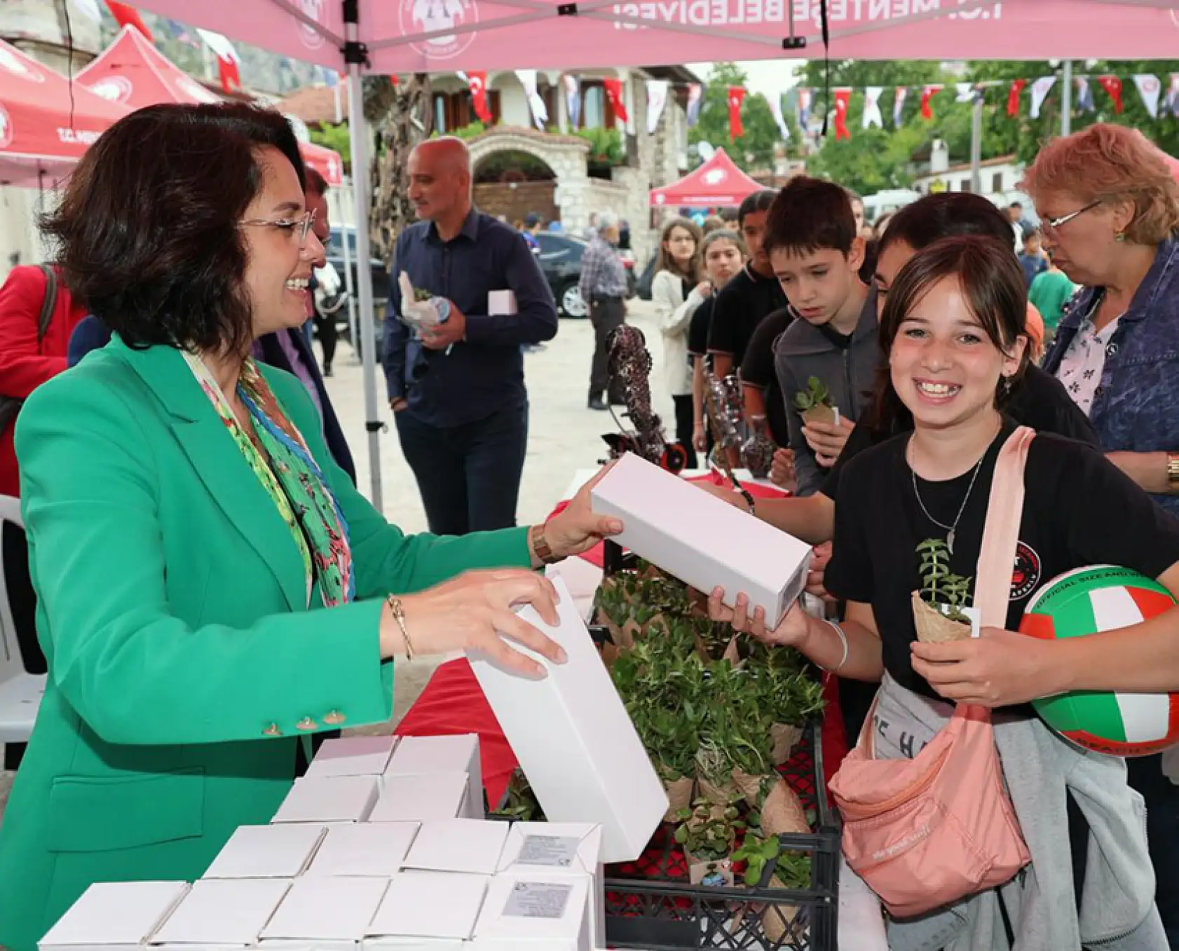 Dünya Çevre Gününde Menteşe'de anlamlı etkinlik