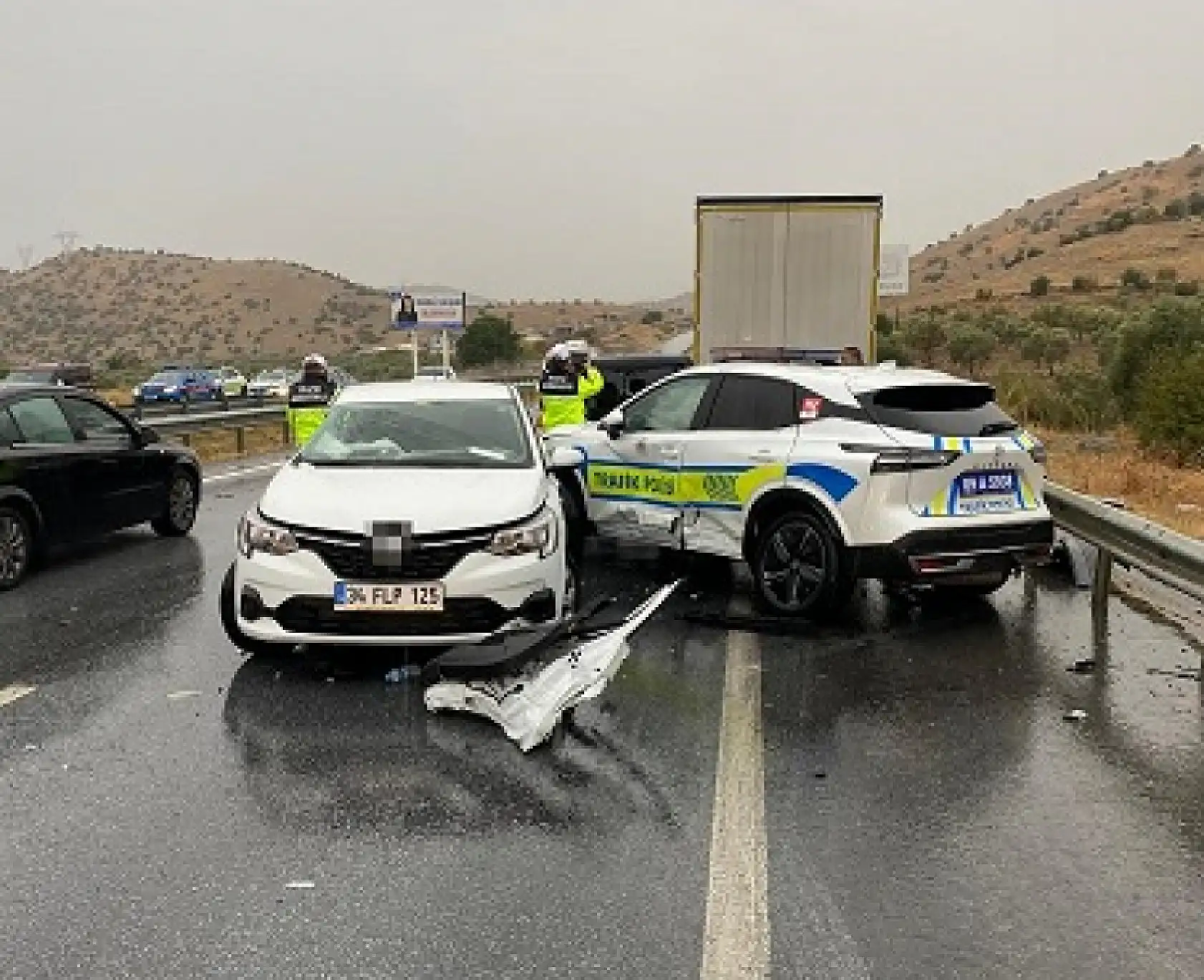 Aydın-Muğla Karayolu'nda zincirleme kaza: 5 yaralı