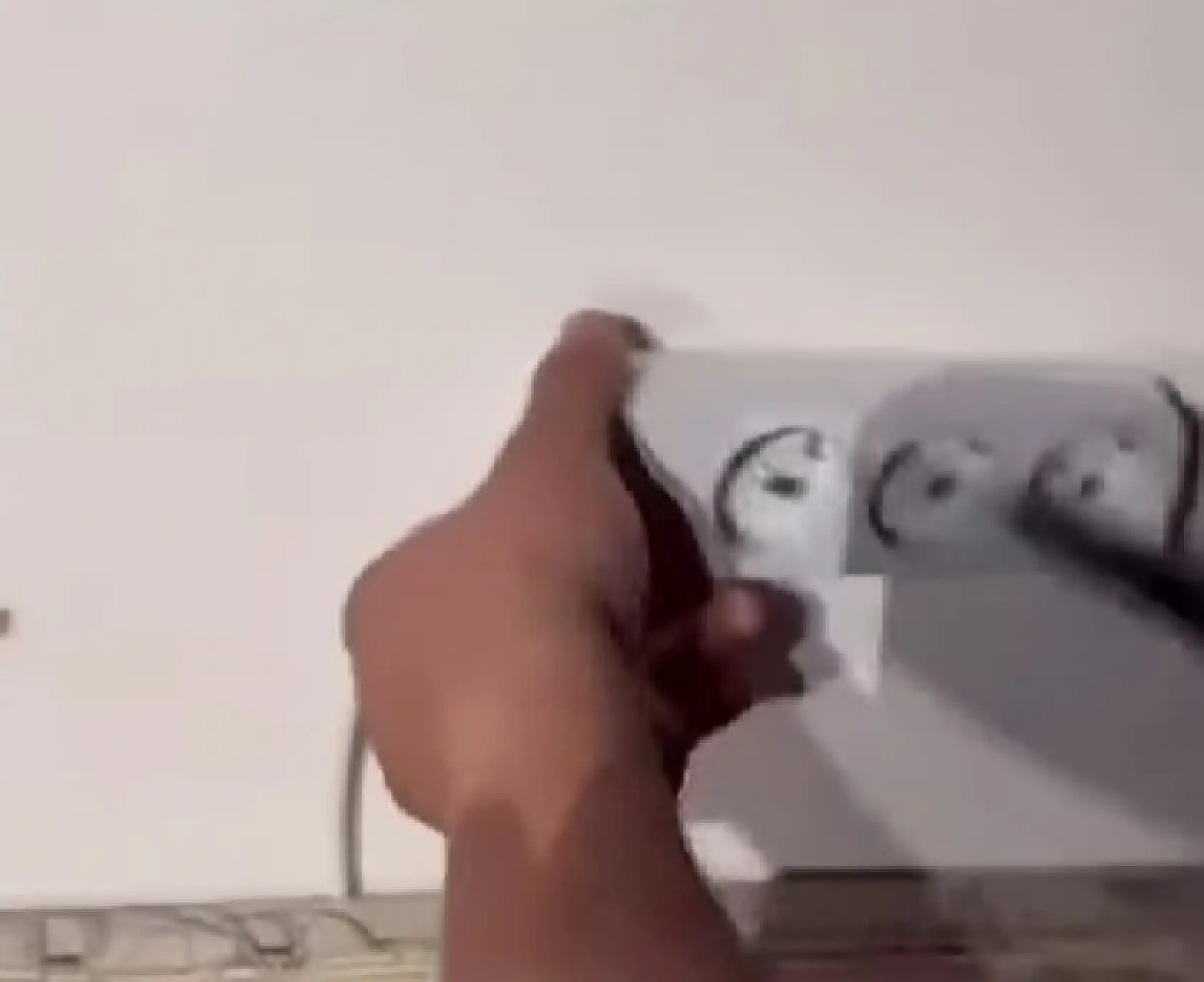 Apartta gizli kamera skandalı: Ev sahibi tutuklandı
