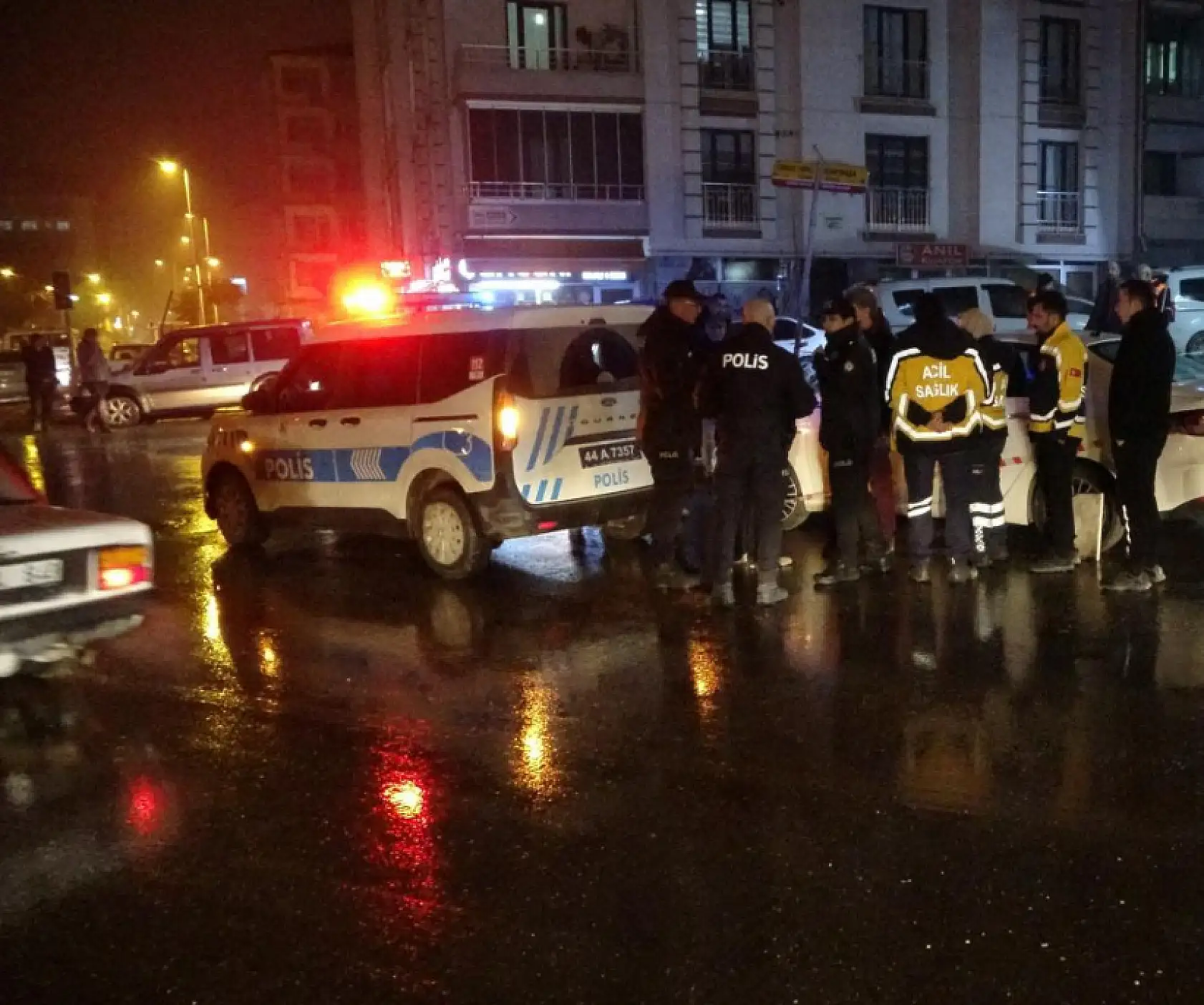 63 yaşındaki şahıs aracında ölü bulundu