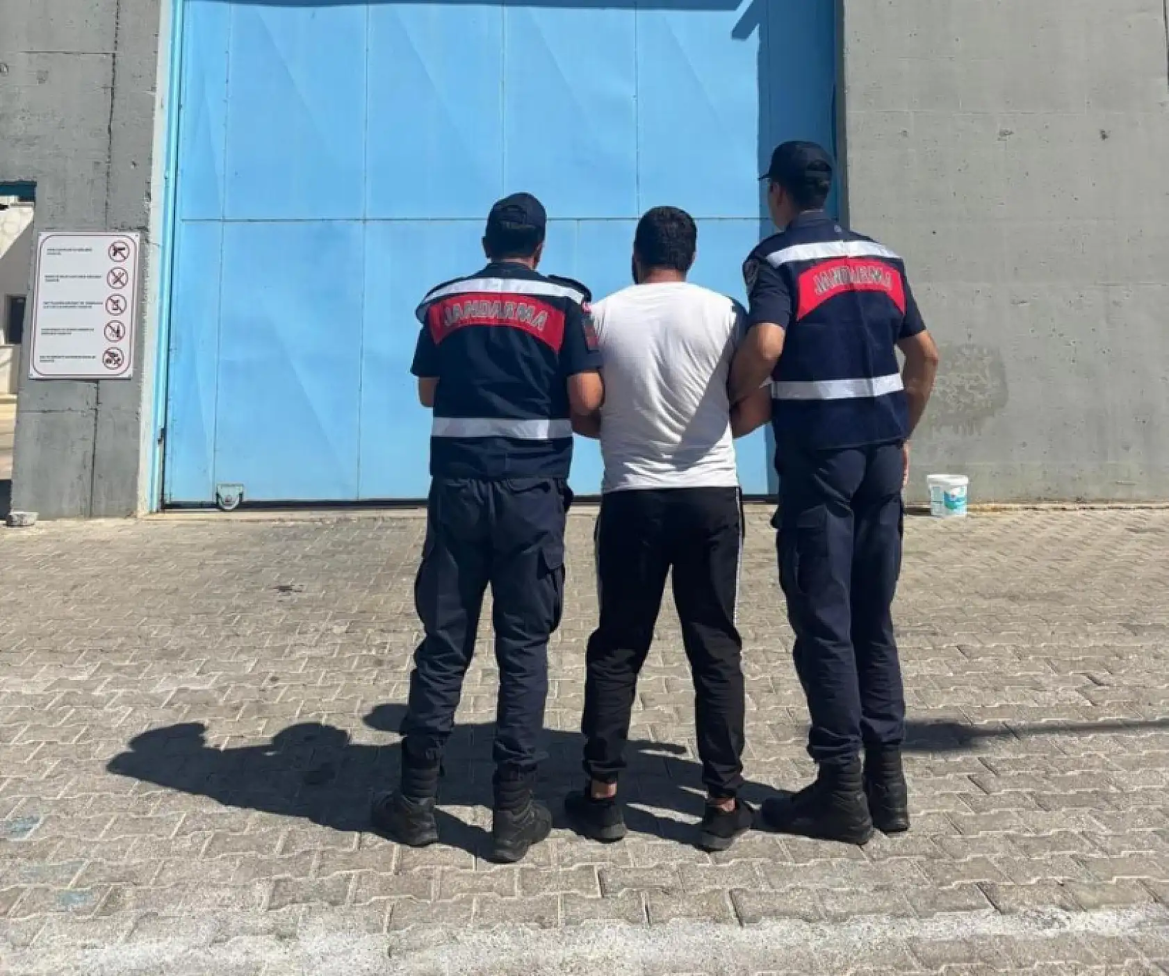 Muğla'da kasten öldürme suçundan aranan 2 şahıs yakalandı