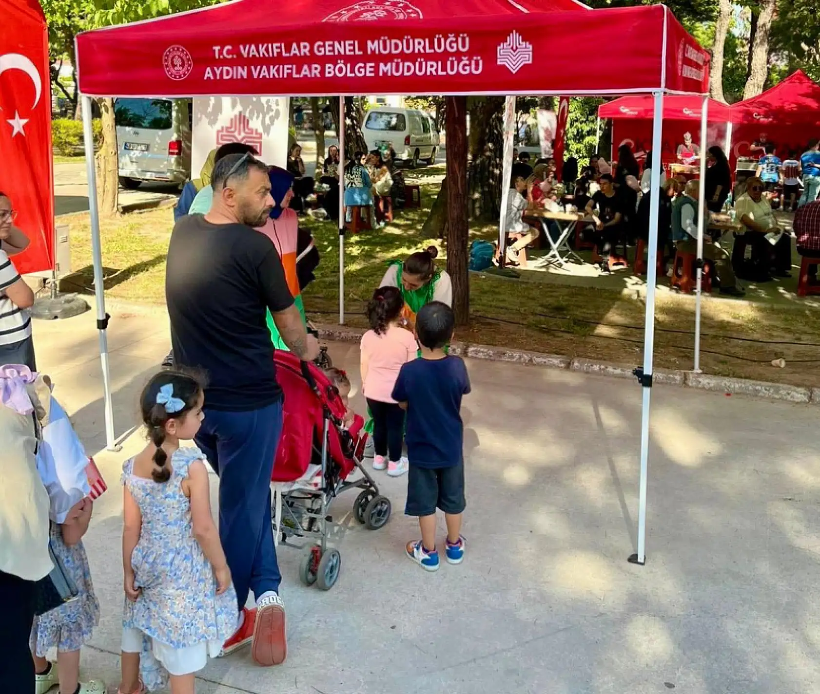 Aydın Vakıflar Bölge Müdürlüğü'nden Çocuklara Şenlikli Gün!