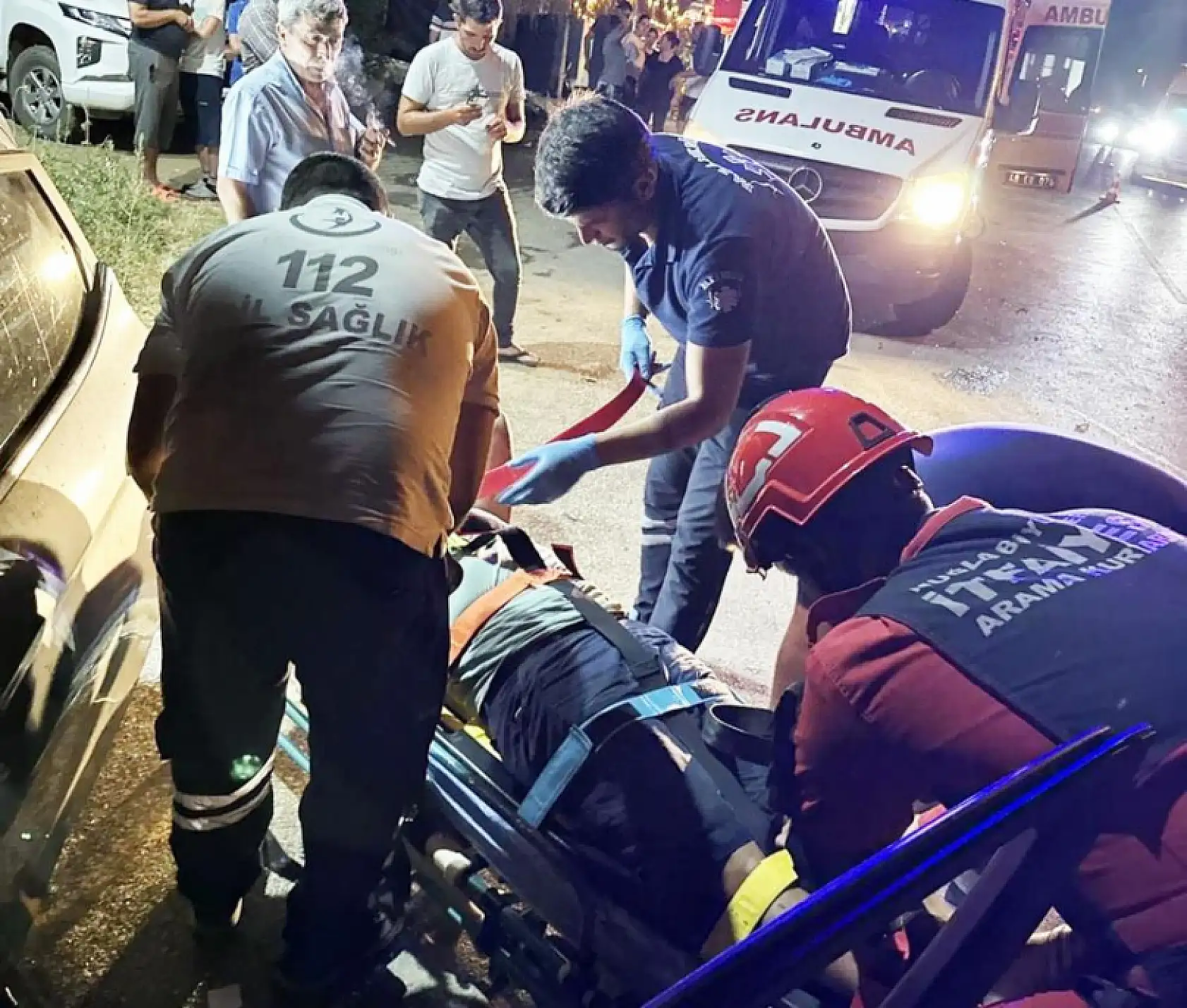 Köyceğiz'de feci kaza: 3'ü ağır 4 yaralı