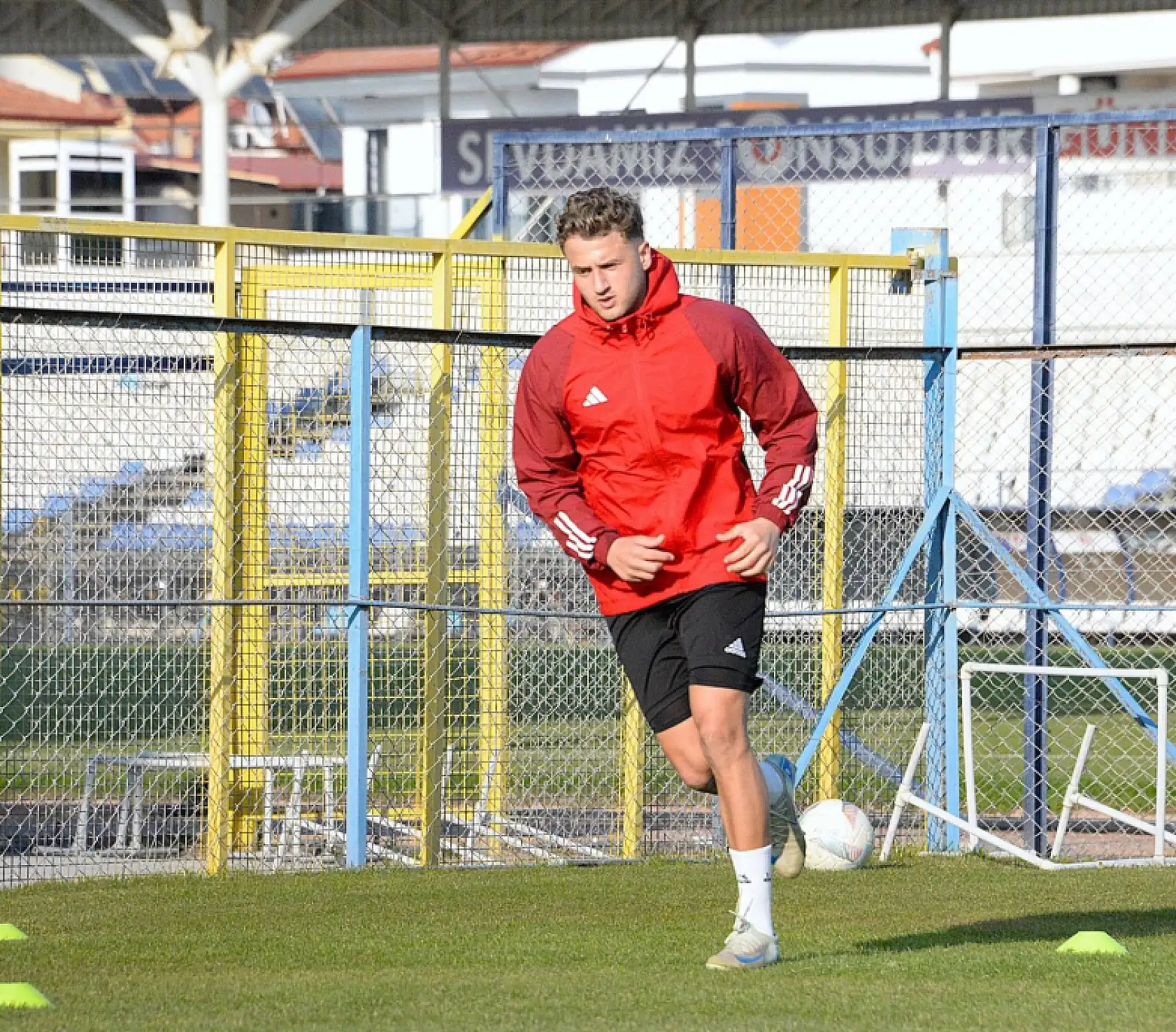 İzmir'in Köklü Kulübü Altay, Fethiyespor'a Konuk Olacak