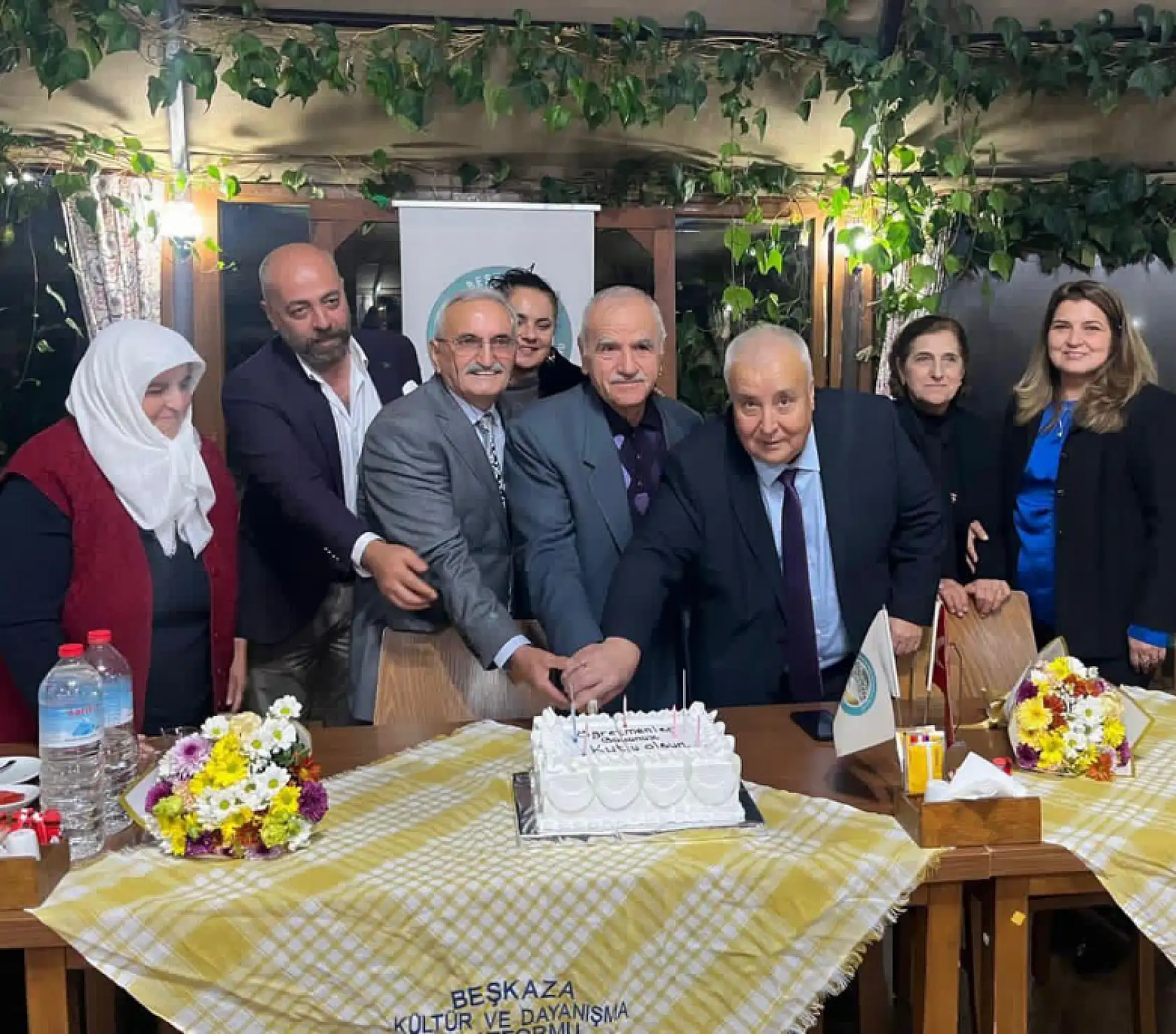 Muğla Beşkaza Platformu'ndan 3. Geleneksel 'Eğitimde Vefa' buluşması