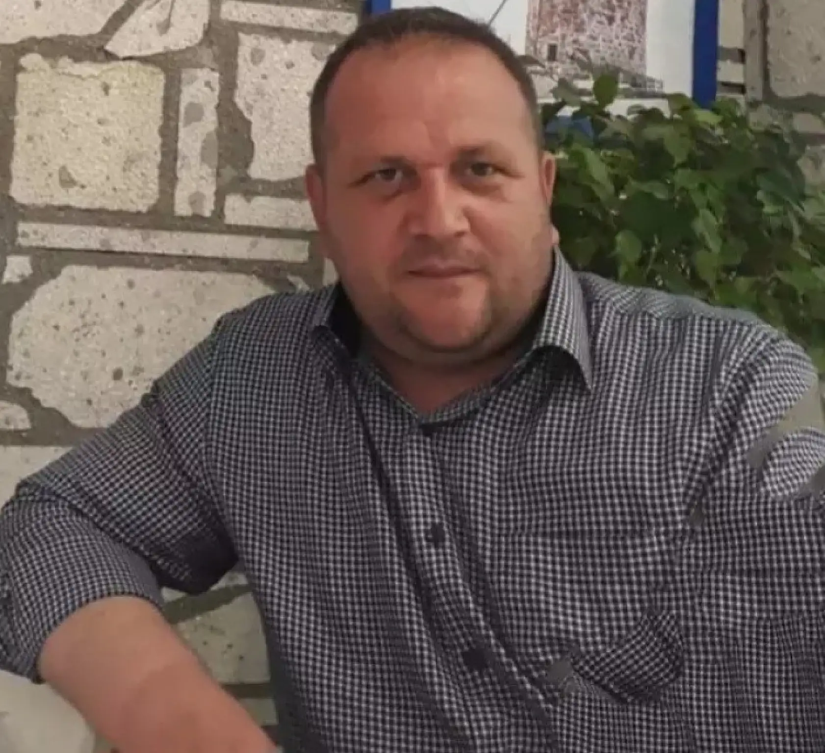 Anne ve babasını öldüren gence 74 yıl hapis cezası