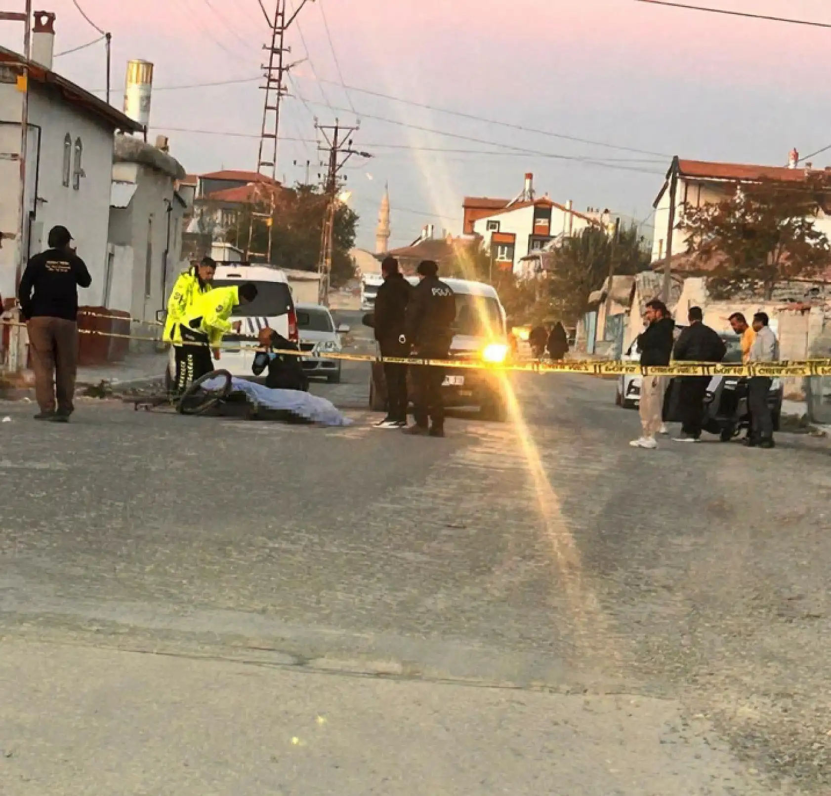 Kazada çocuğunun ölümünden sorumlu tuttuğu sürücüyü öldürdü