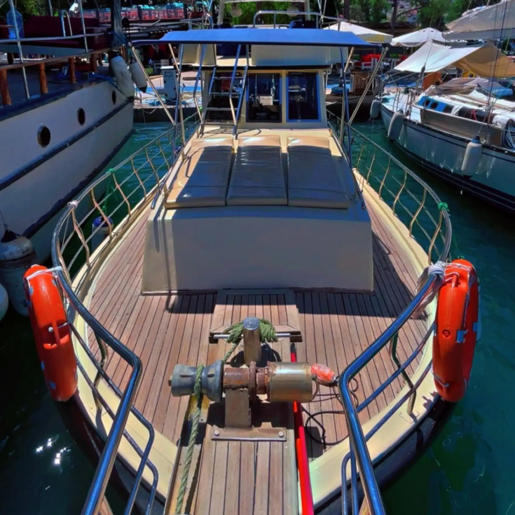 Fethiye'de Baba-Kızın Aile Teknesiyle Turizmde 32 Yıllık Deneyim