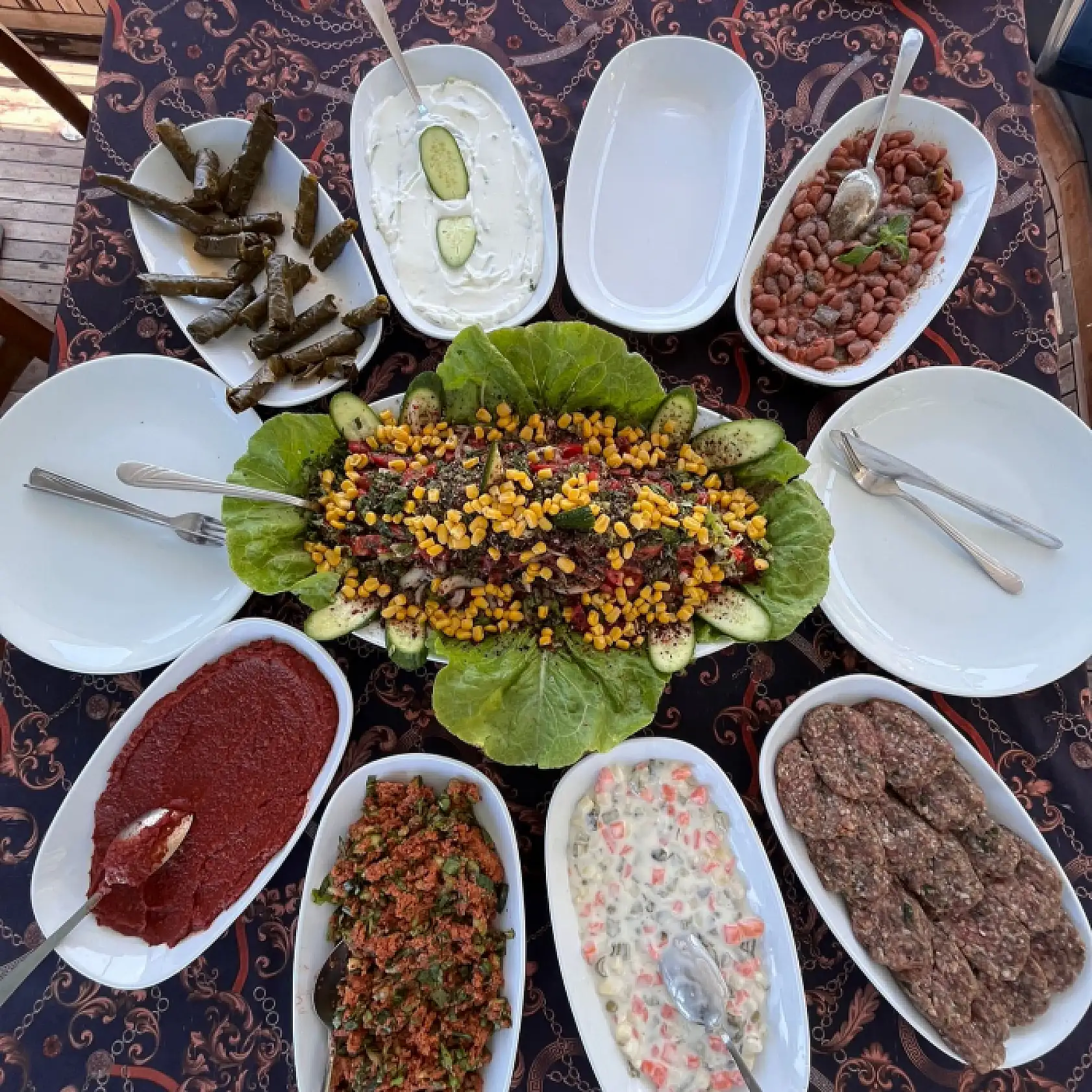 Fethiye'de Baba-Kızın Aile Teknesiyle Turizmde 32 Yıllık Deneyim