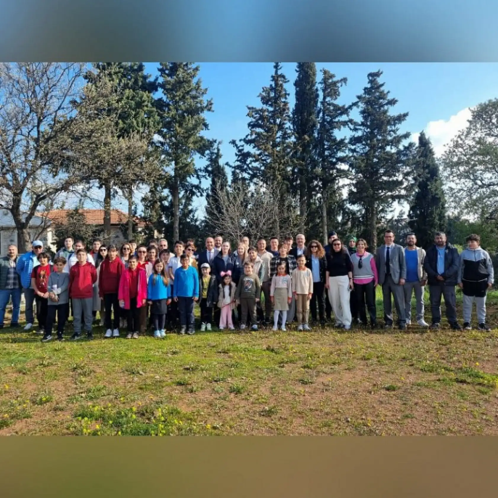 Datça'da İlçe Milli Eğitim Müdürlüğü bahçesine fidan dikildi