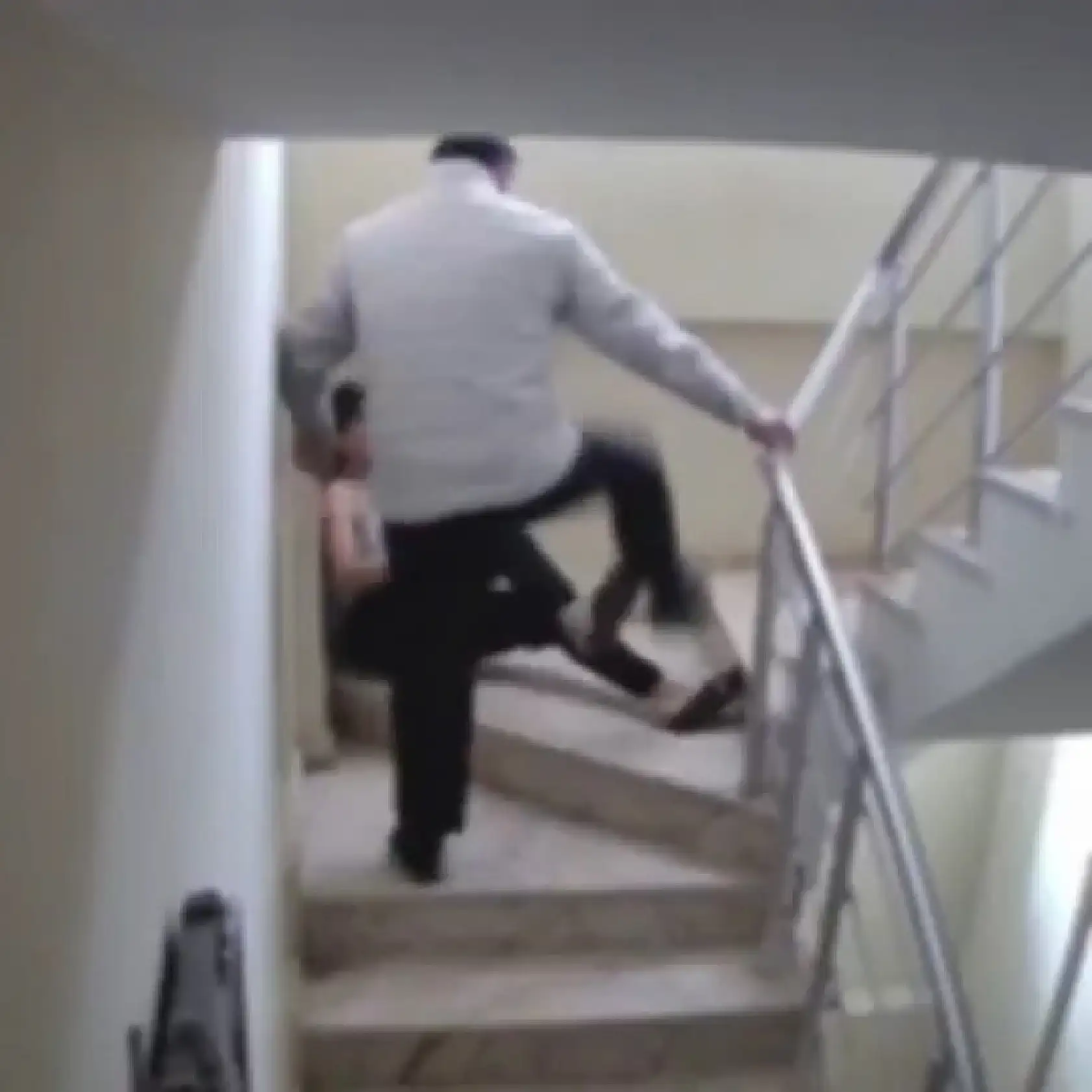 Engelli evlatlarına dehşeti yaşatan anne ve baba gözaltına alındı